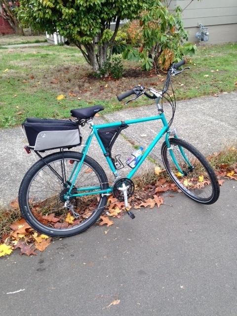 1988 French something male style Teal and Black