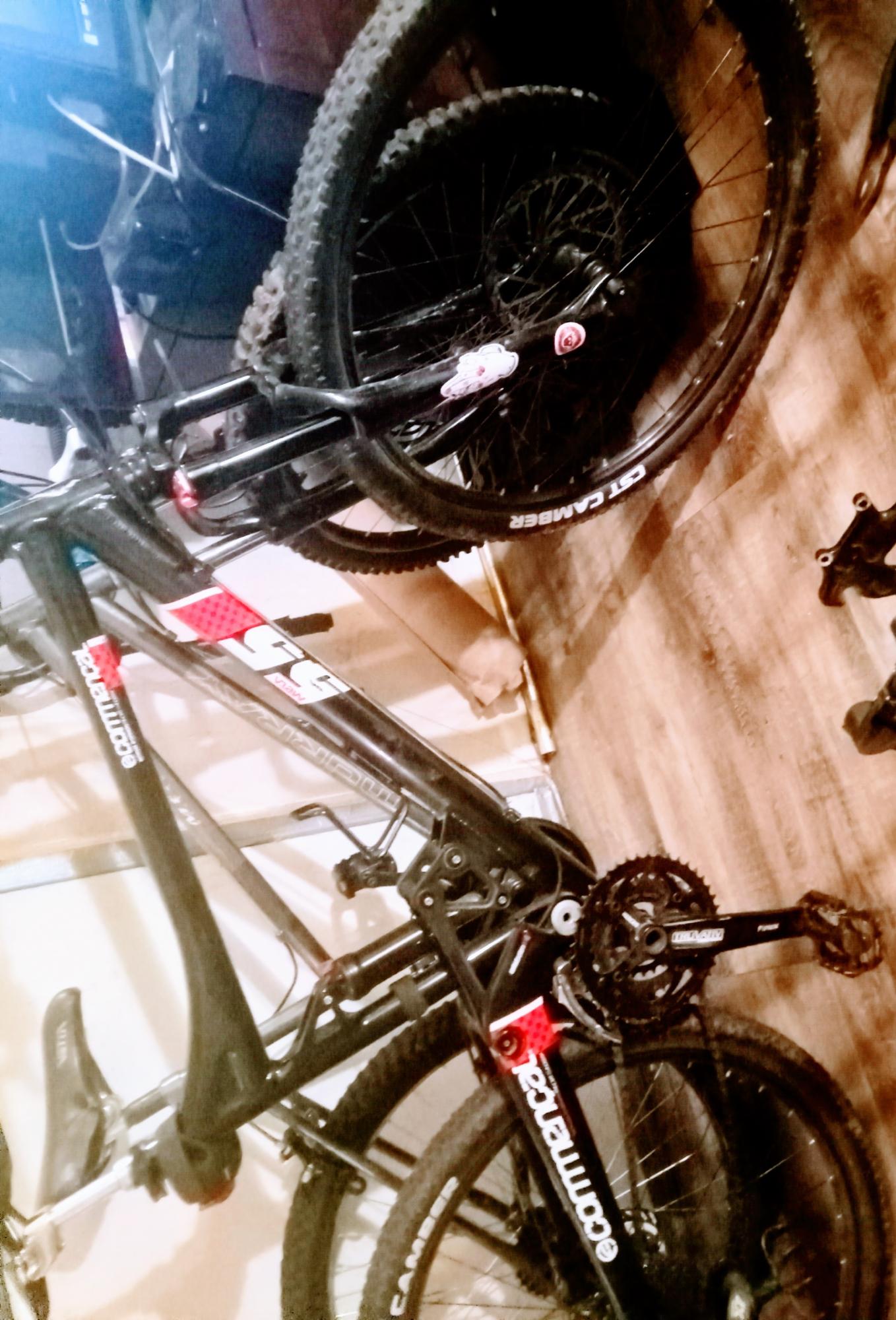 Commencal Bikes 55 Black
