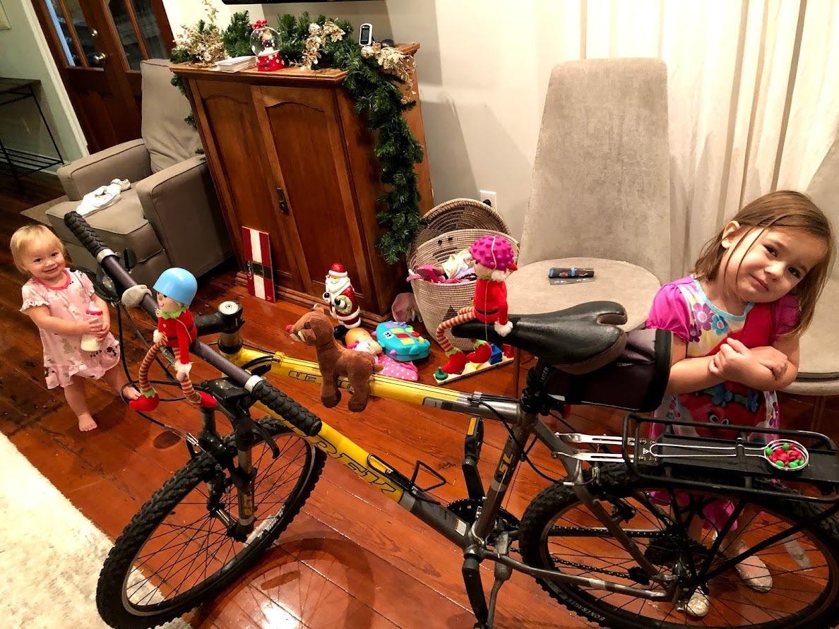 2010 Trek 4300 Yellow or Gold and Silver, gray or bare metal