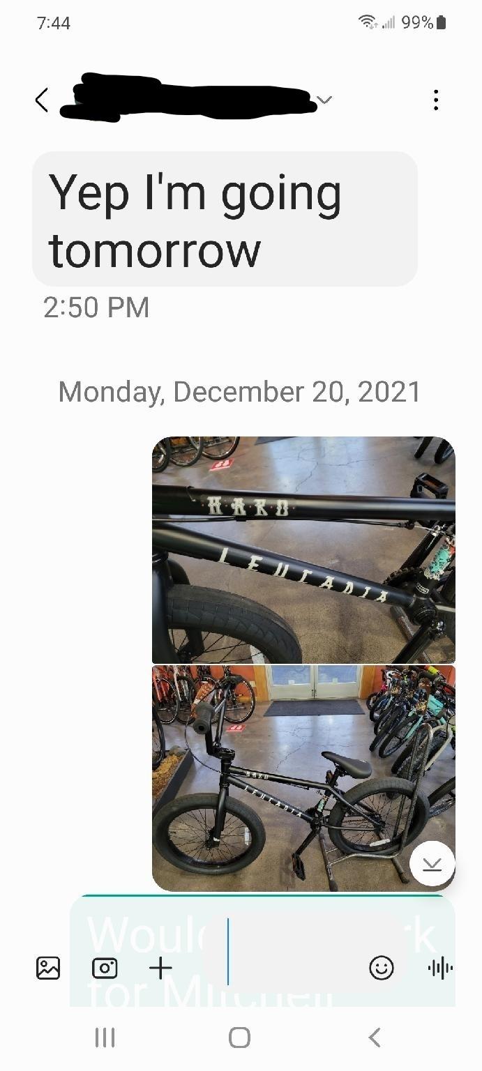 2021 Haro Leucadia Black