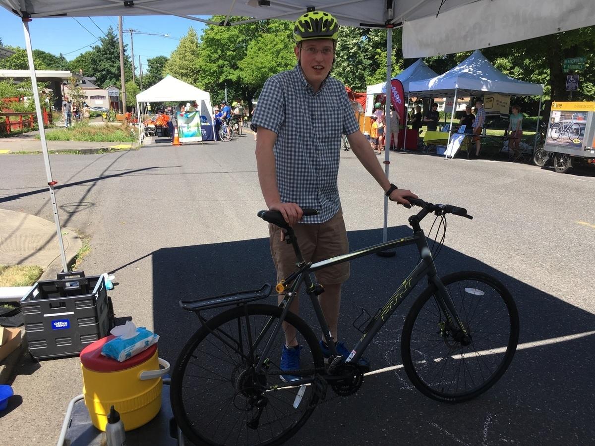 2015 Fuji Absolute Silver or Gray