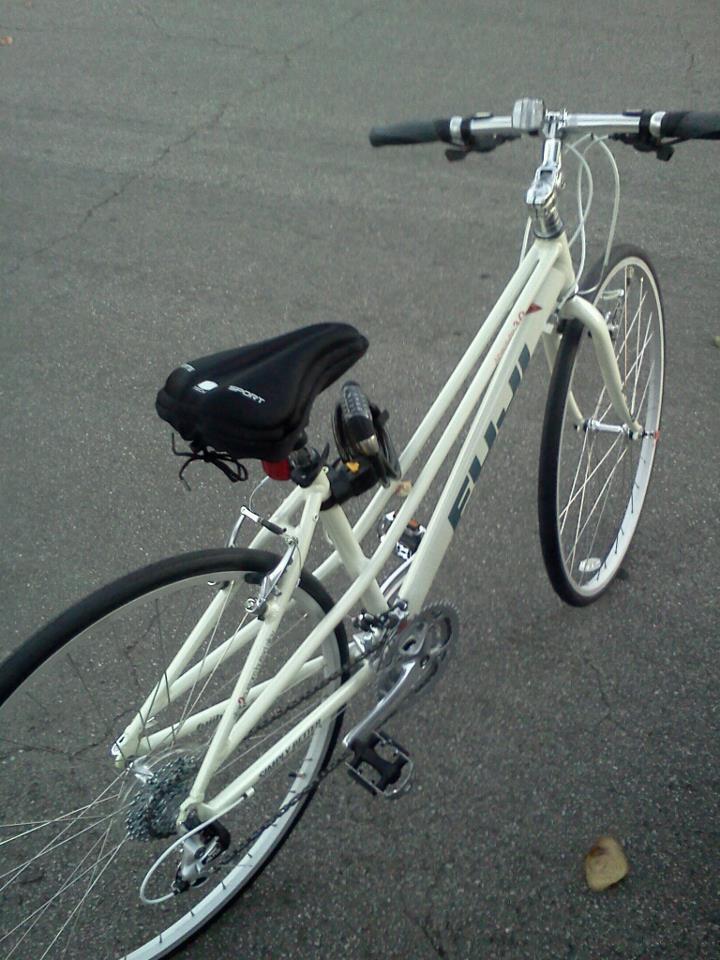 2011 Fuji Absolute 3.9  White