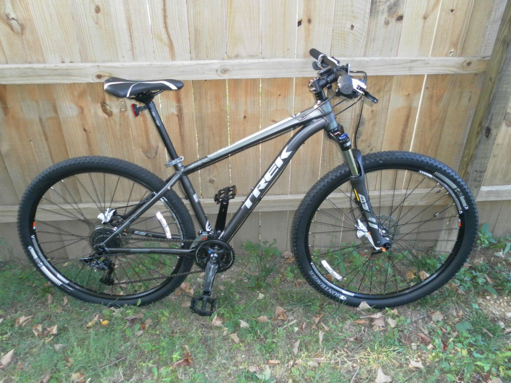 Trek  Silver or Gray