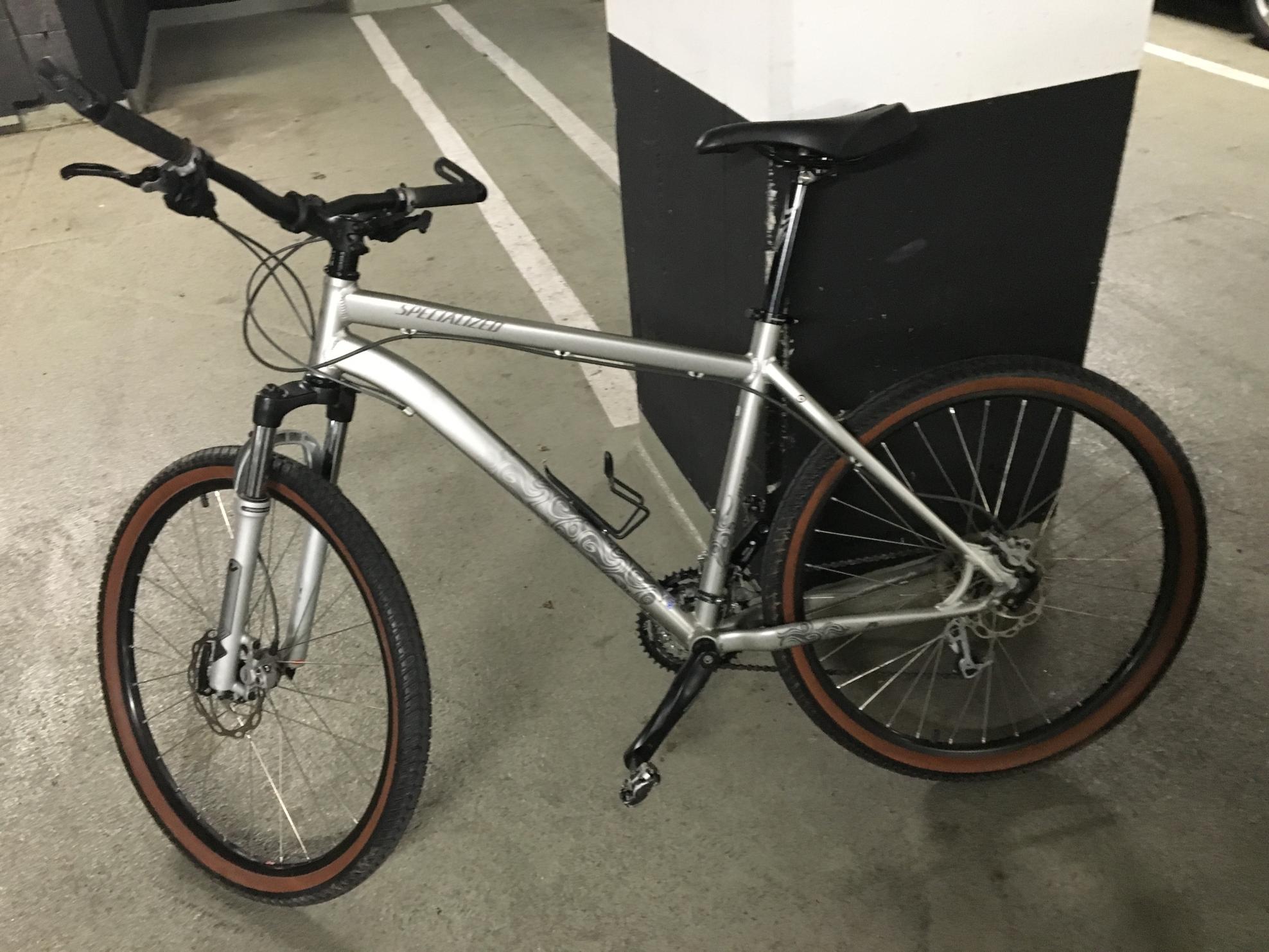 2010 Specialized Myka Elite Silver or Gray