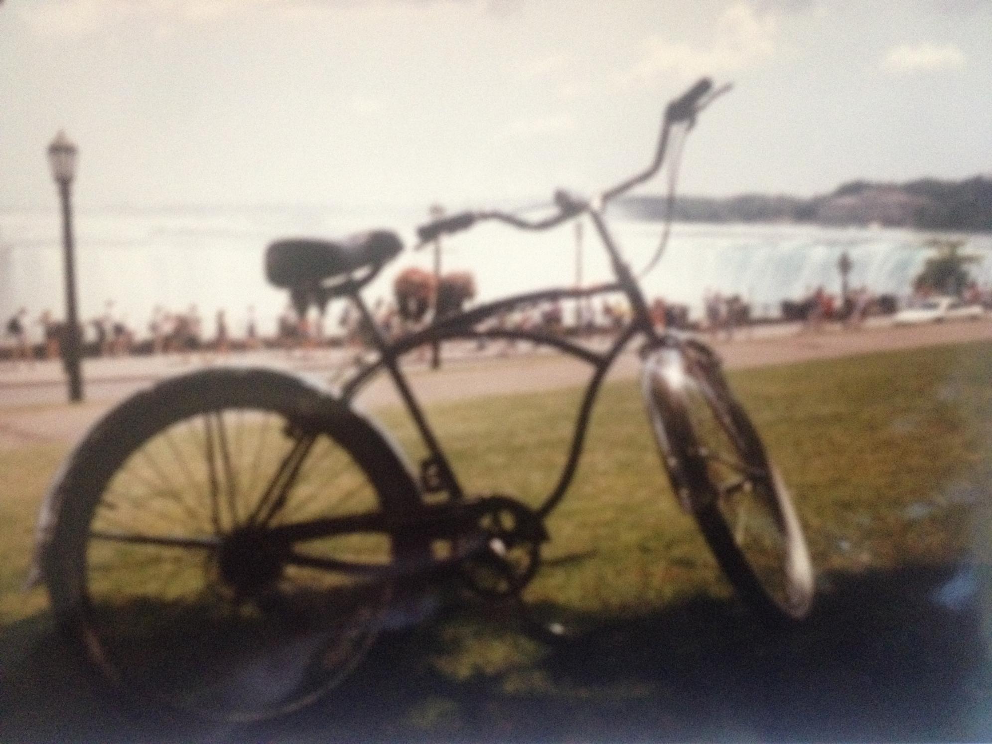 1997 Schwinn Cruiser Six Black