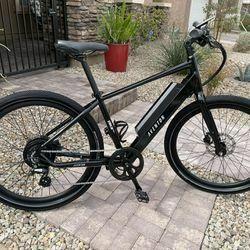 2021 Aventón Pace 500 Black