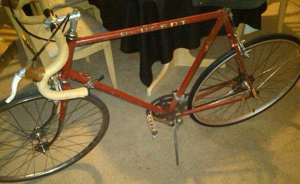 1971 Peugeot UO-8 Red