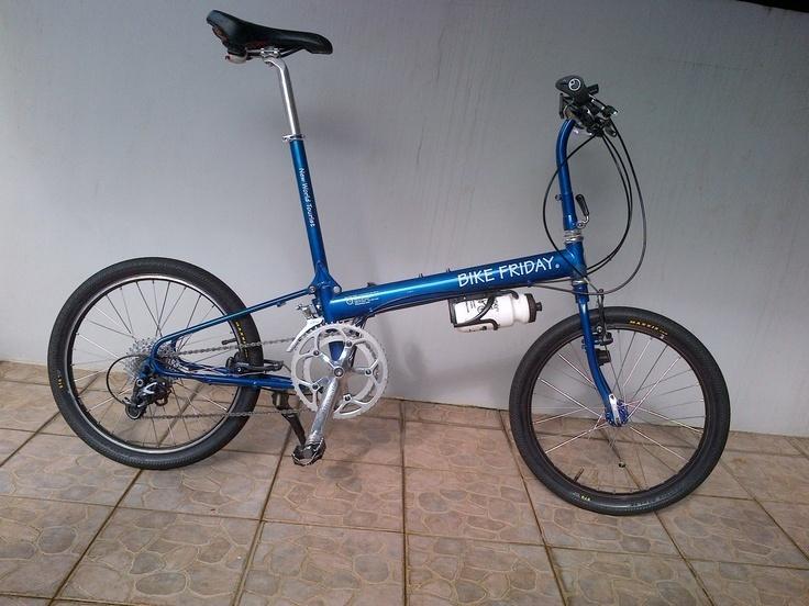 1997 Bike Friday New World Tourist folding bike Blue
