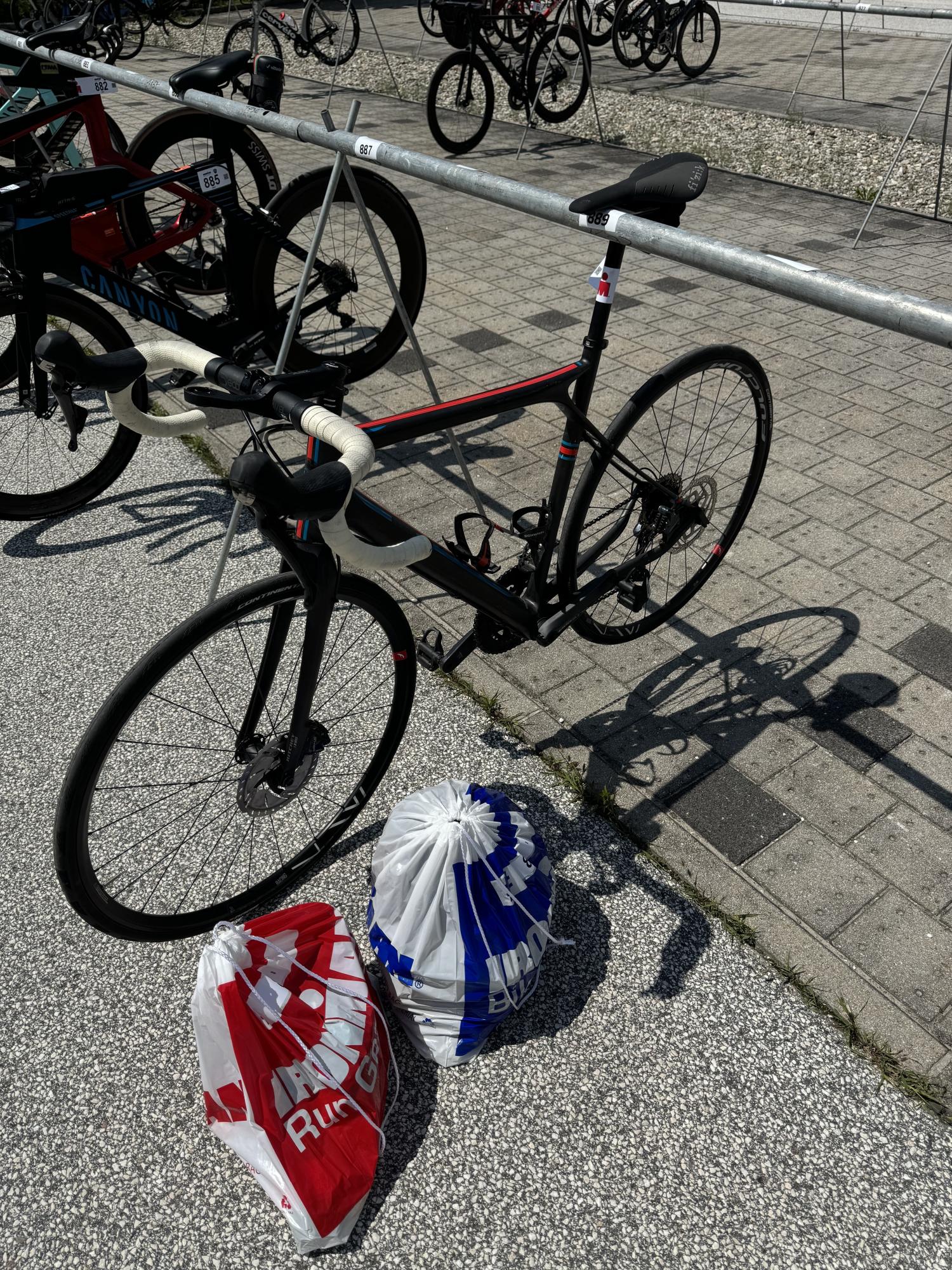 2016 GT Bicycles Grade Black