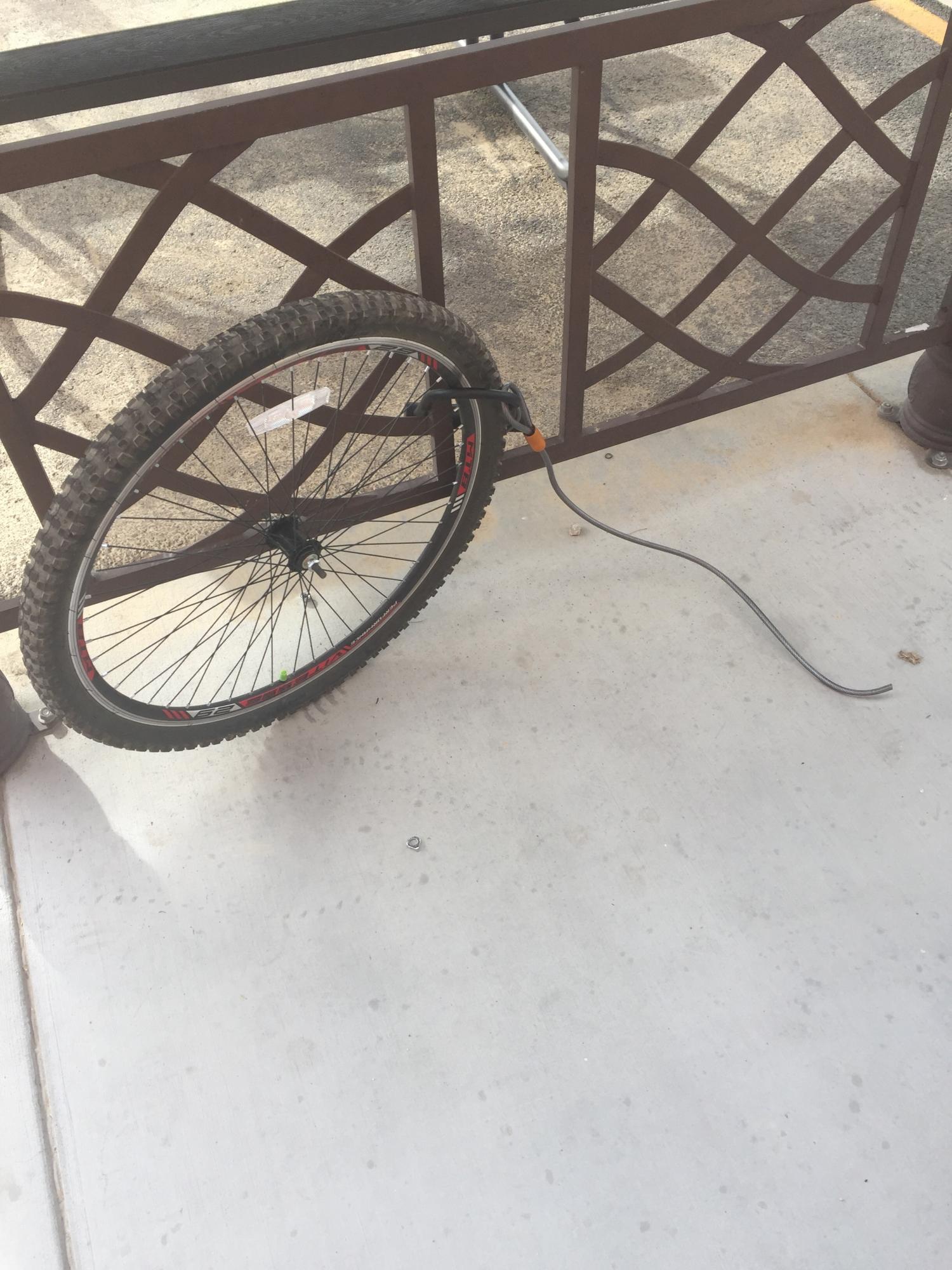 2016 Genesis Men's 29