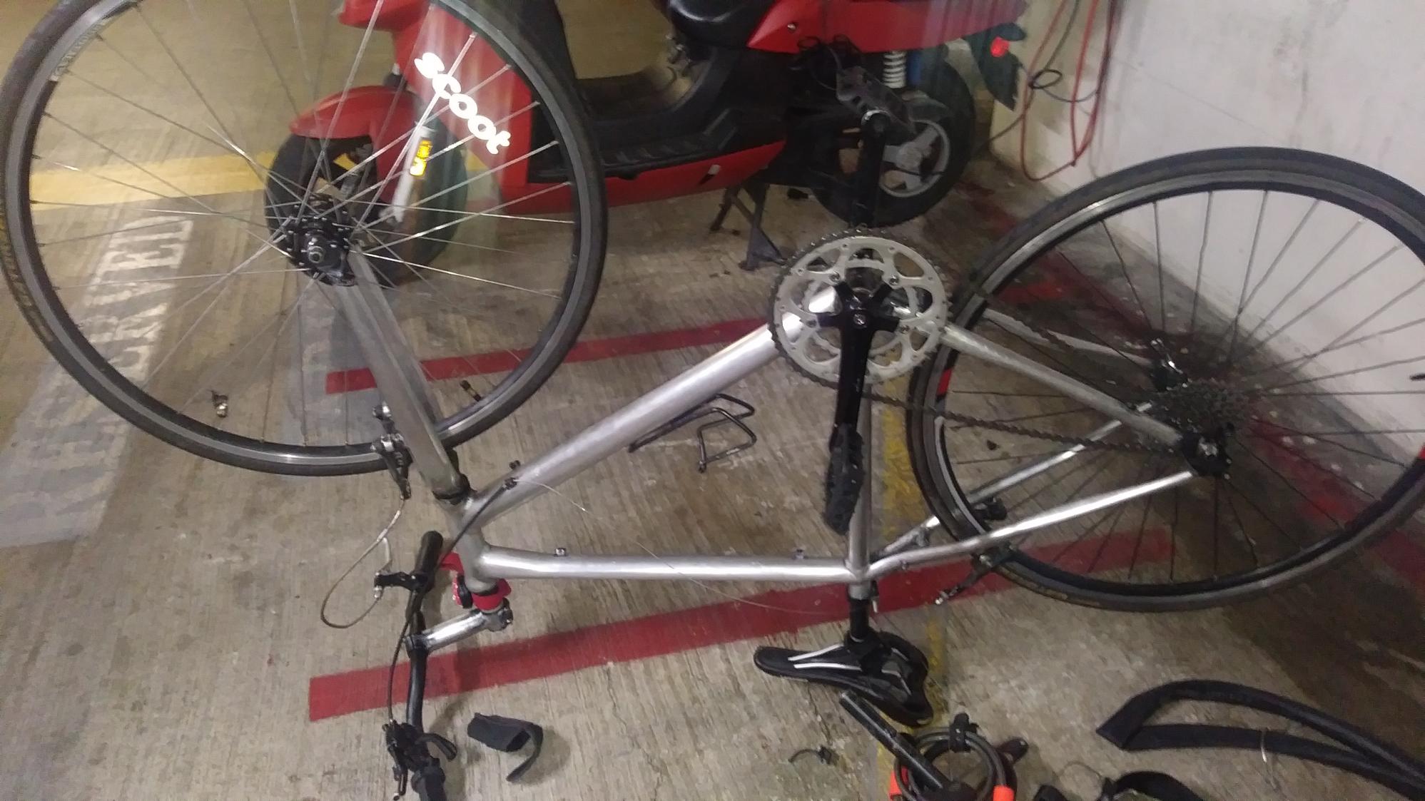 Cannondale Silver or Gray