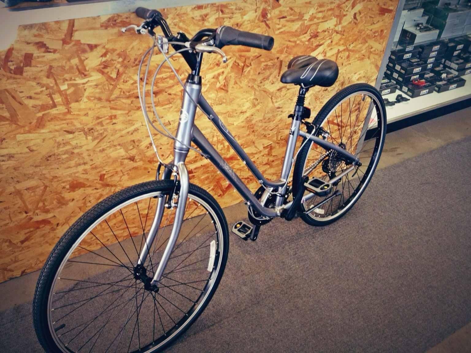 2013 Giant Cypress  Black