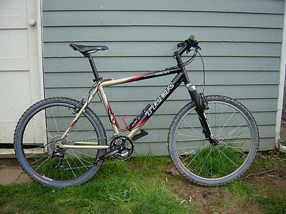2002 Trek Alpha 4500  Black and Yellow or Gold