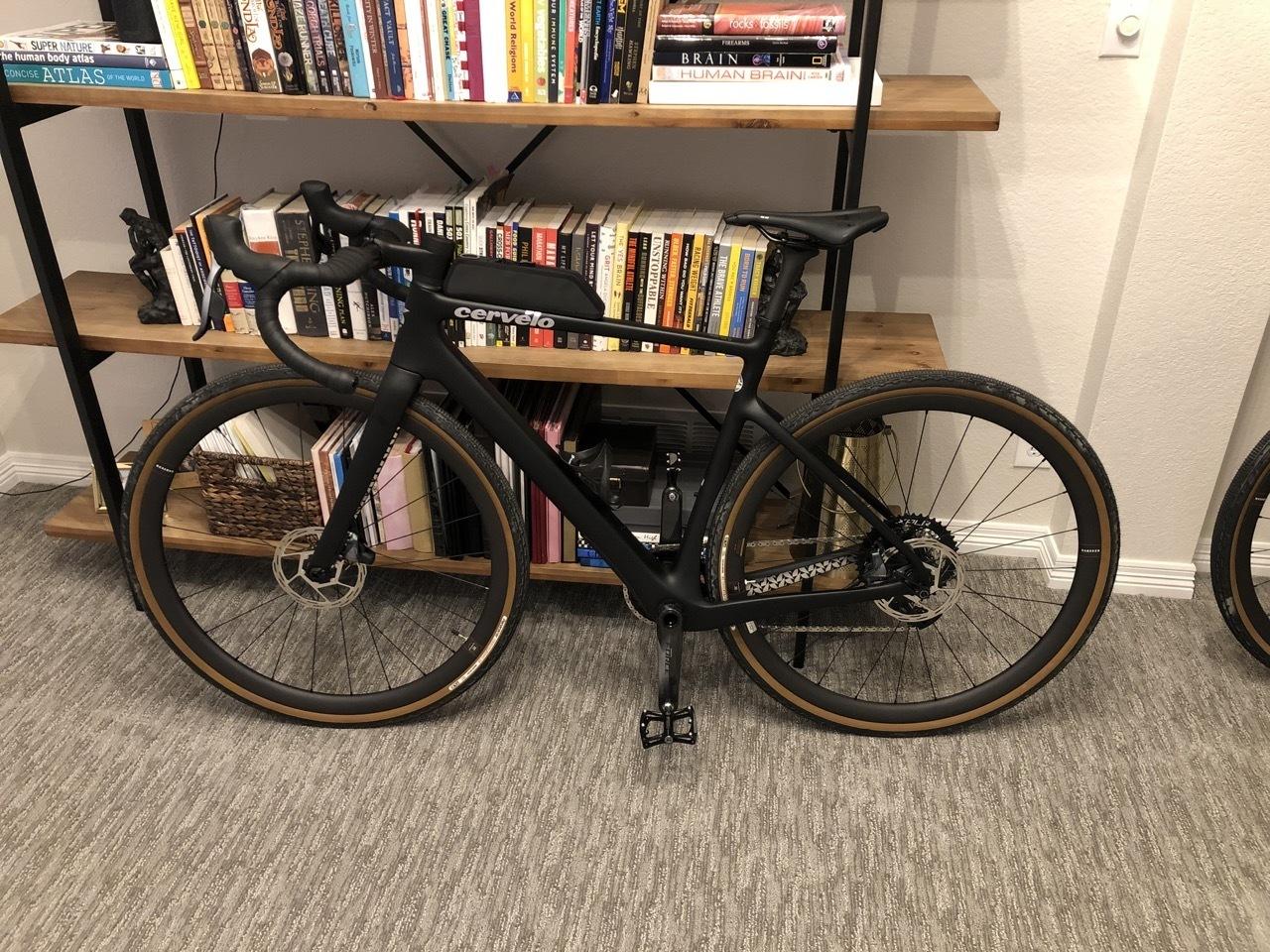 2022 Cervélo Aspero 5 Force XPLR eTap AXS 1 Black