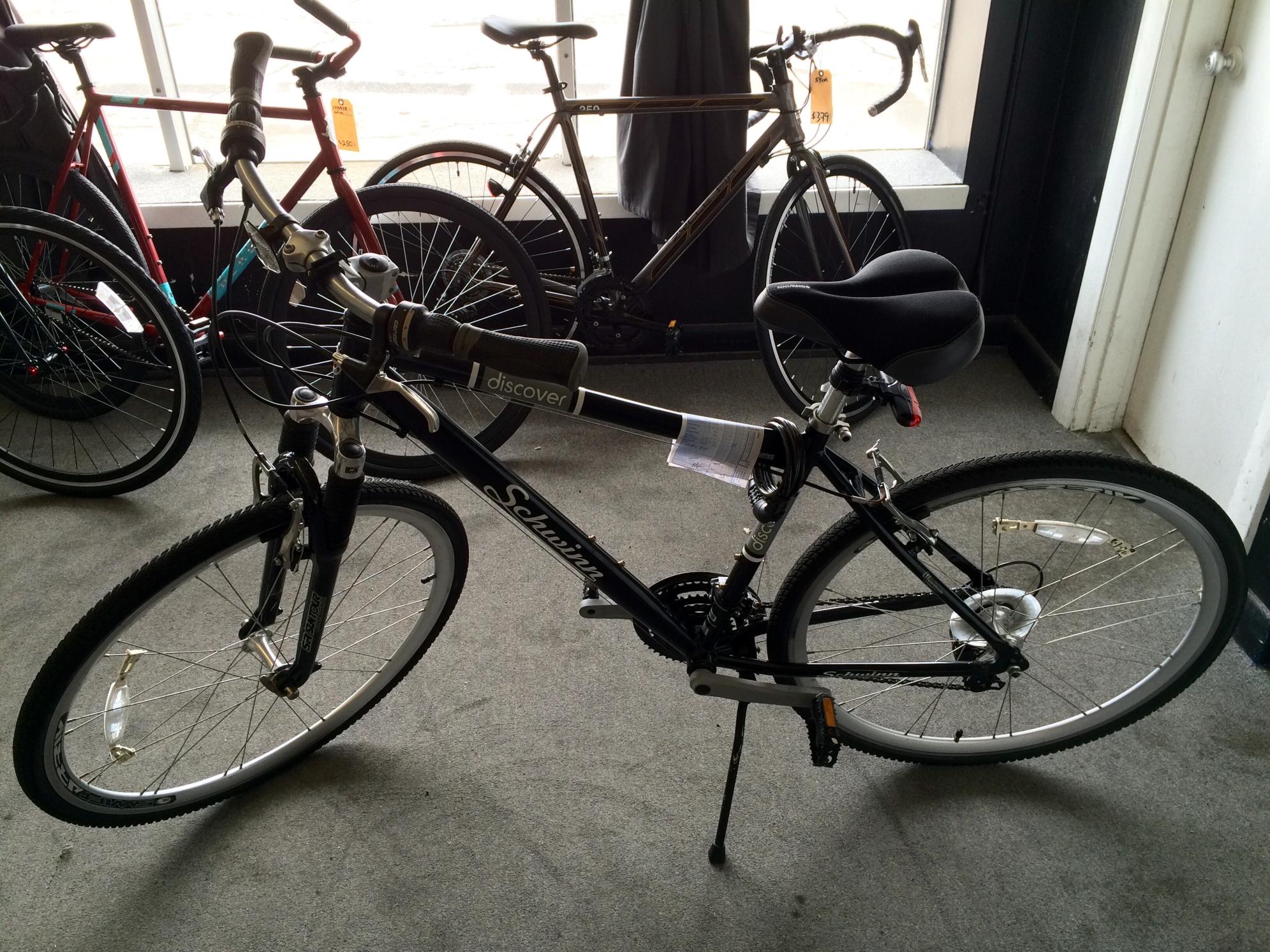 Schwinn Discover Black