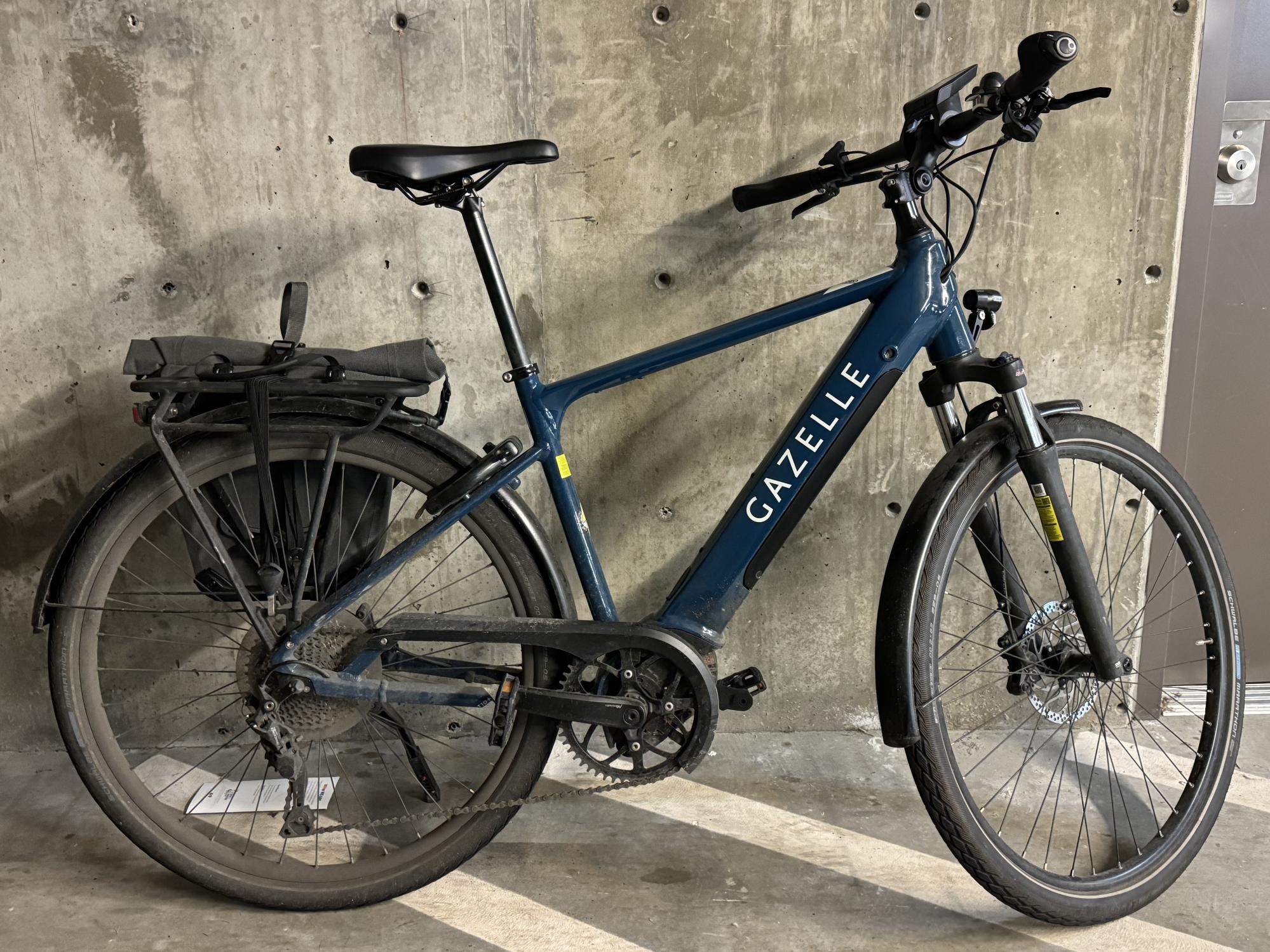 2022 Gazelle Medeo T10+ Blue