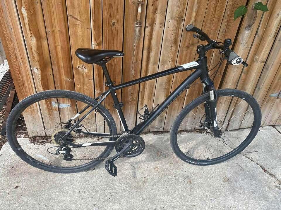 2016 Specialized Crosstrail Disc Hybrid Black