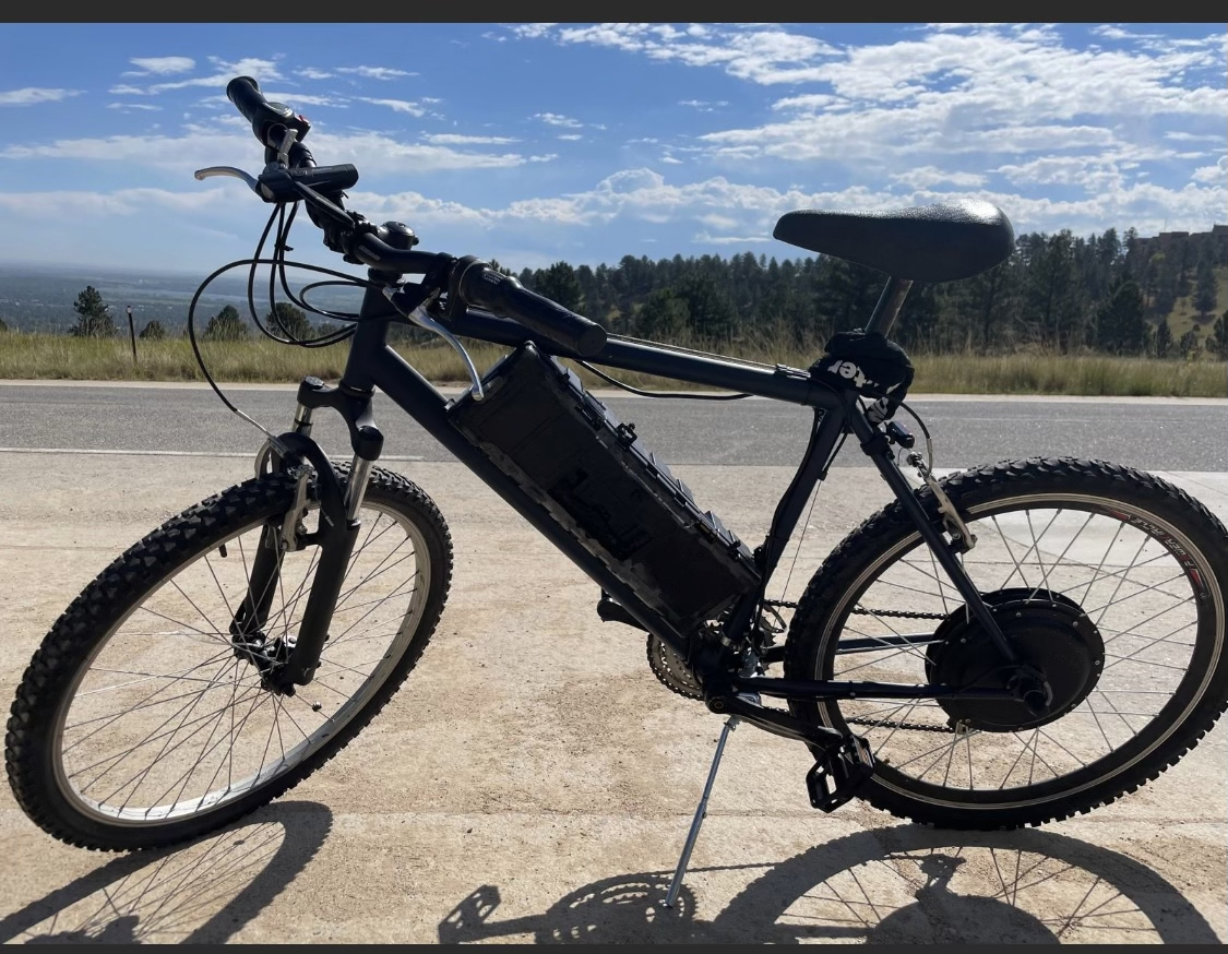 Custom beater e-bike build Black