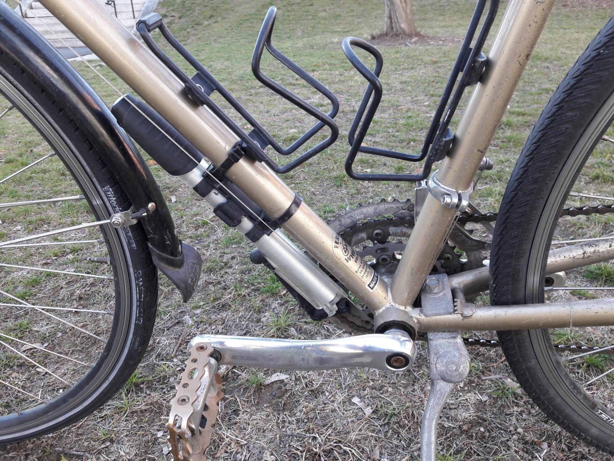 2012 Fuji Touring Yellow or Gold