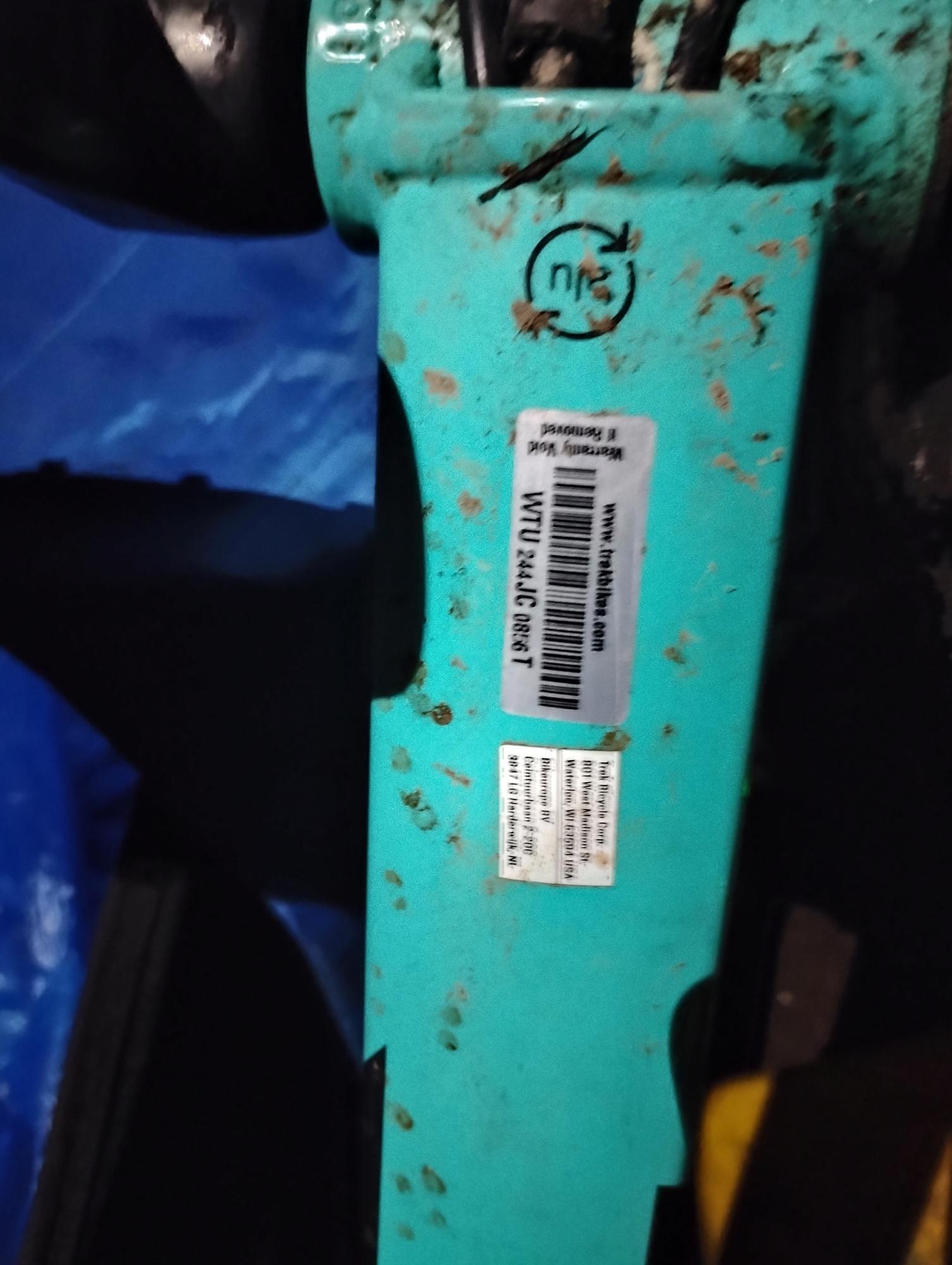 Trek 5 merlin Teal and Green