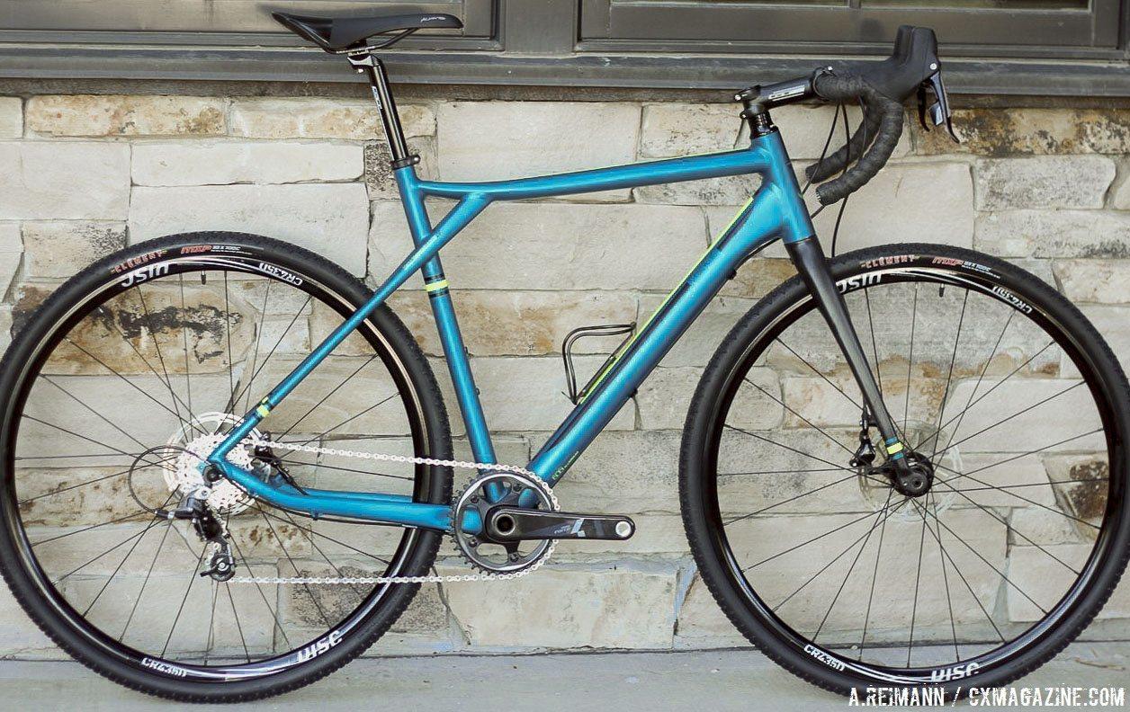 2016 GT Bicycles Alloy X Aluminum Blue