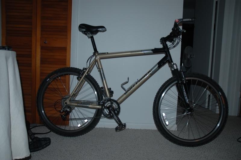 2001 Gary Fisher Tassajara  Black