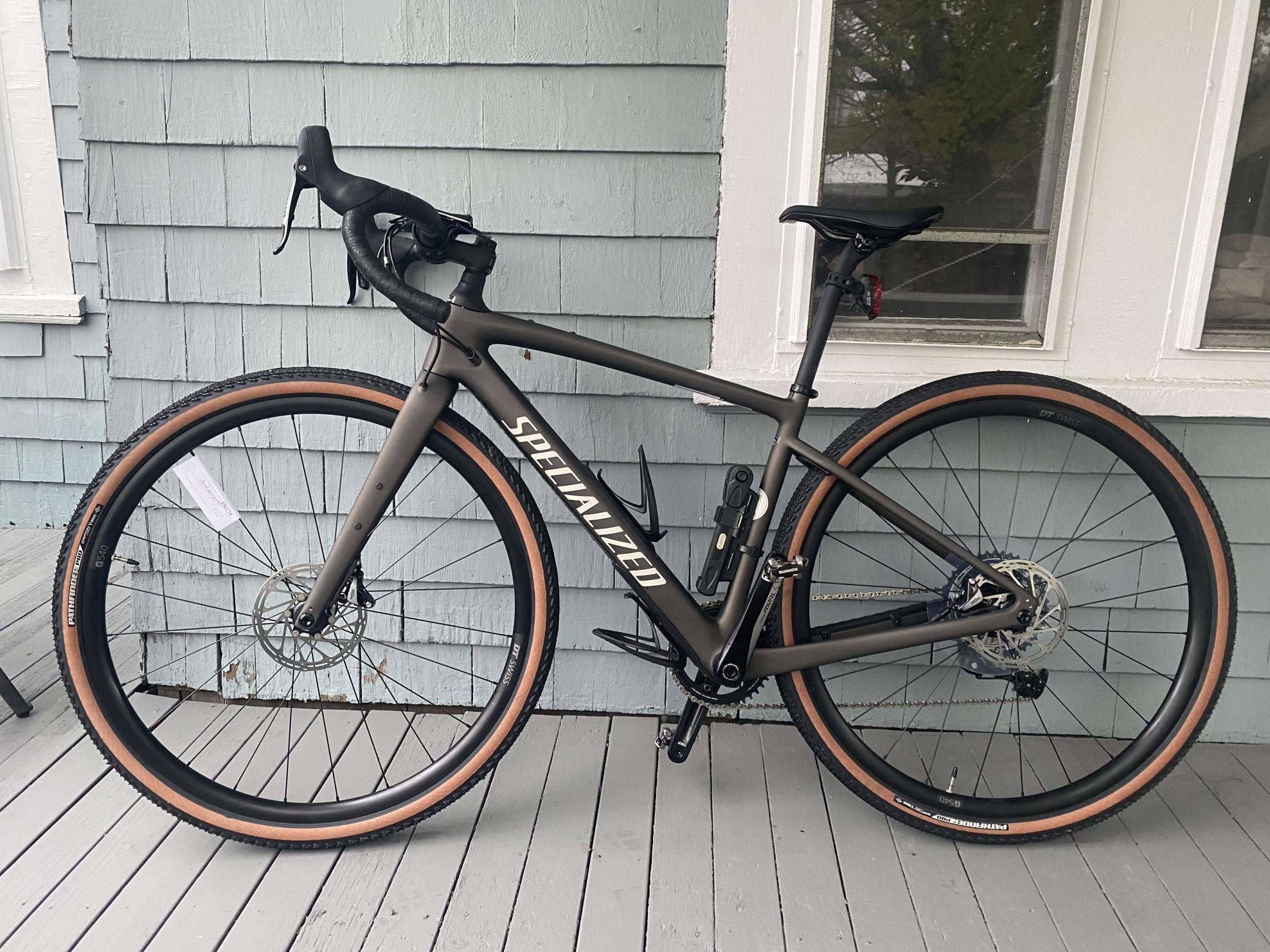 2022 Specialized Diverge Silver, gray or bare metal