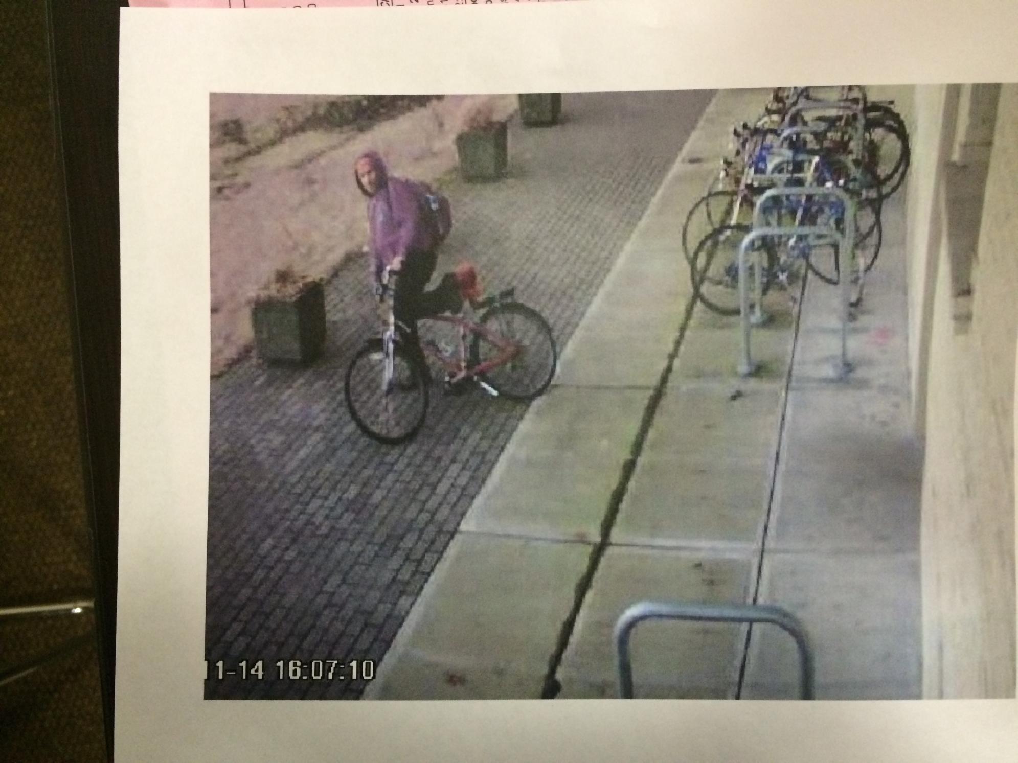 2004 Fuji PALISADE  Red and Silver or Gray