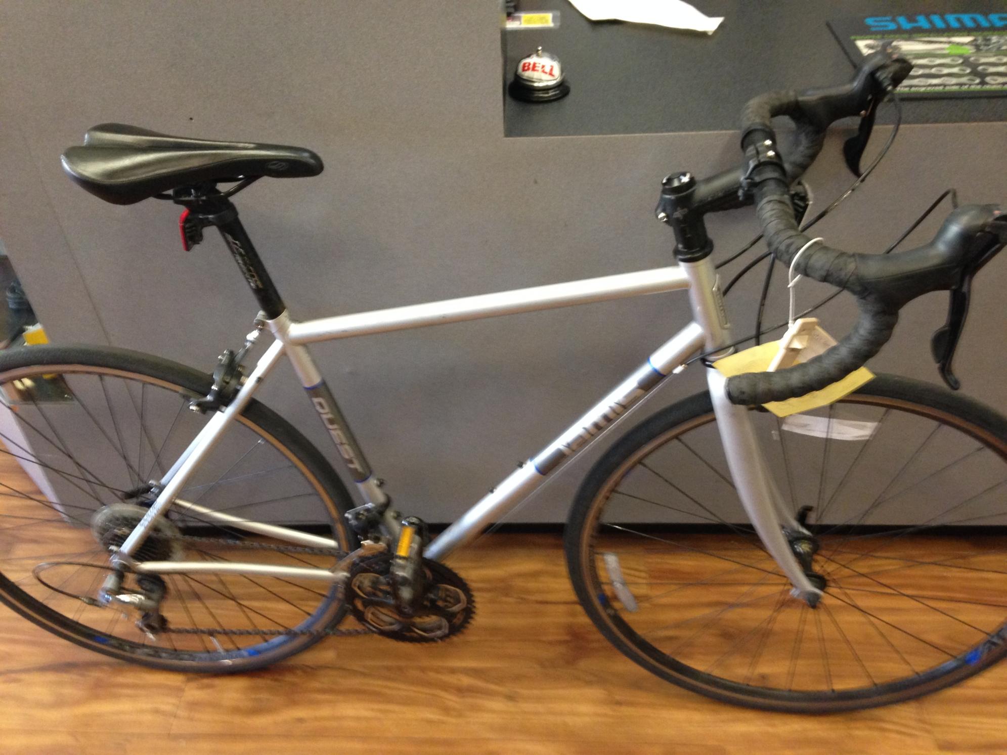 Jamis Quest Sport Silver or Gray