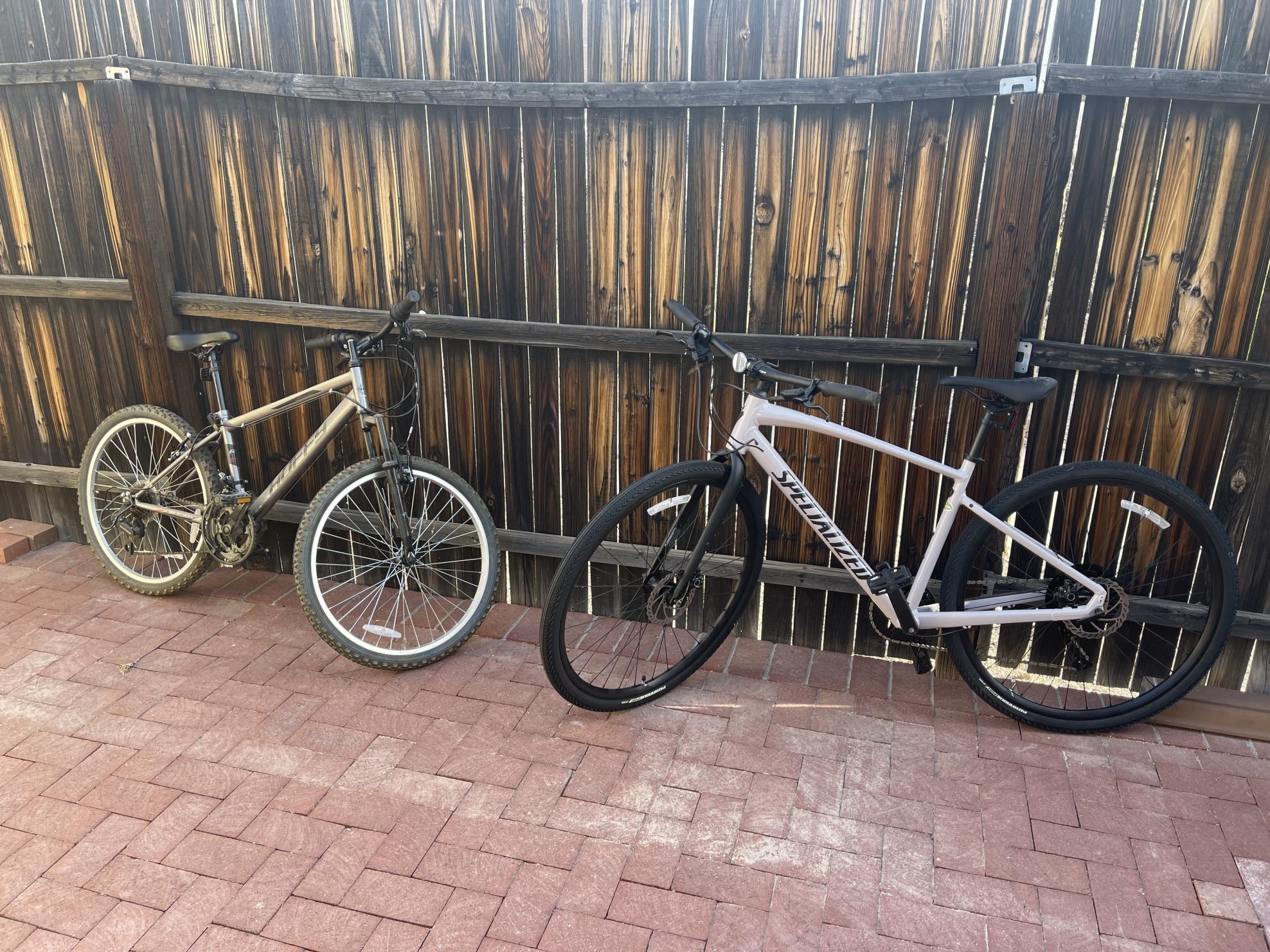 2022 Specialized SIRRUS X 2.0 White