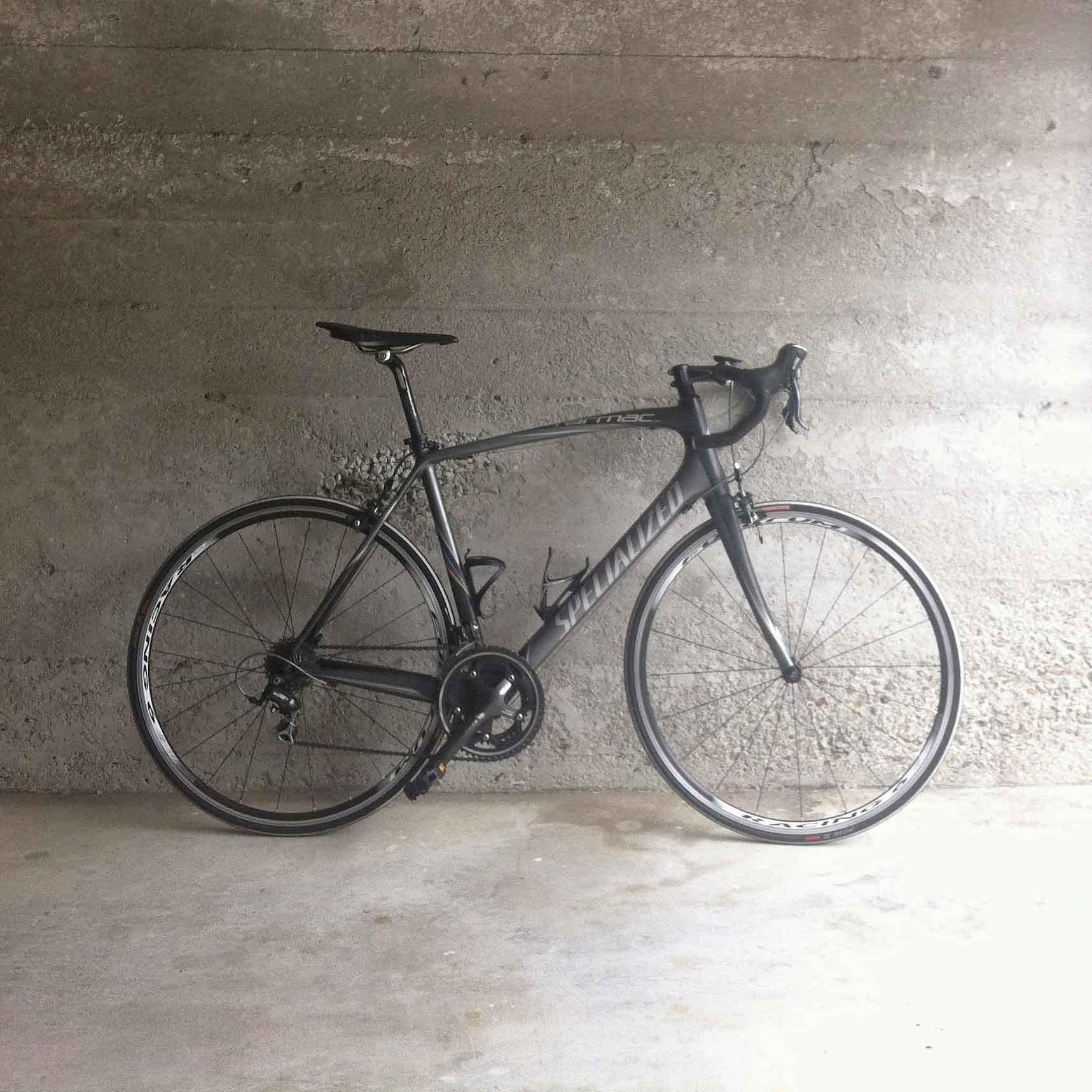 2010 Specialized Tarmac  Black