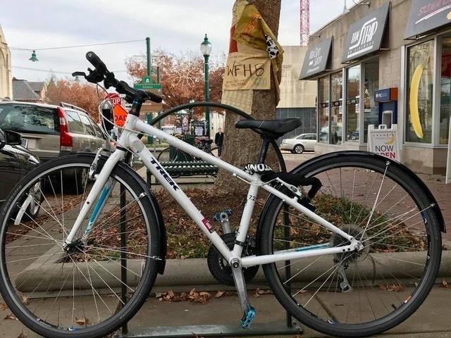 Trek 7.5 FX White