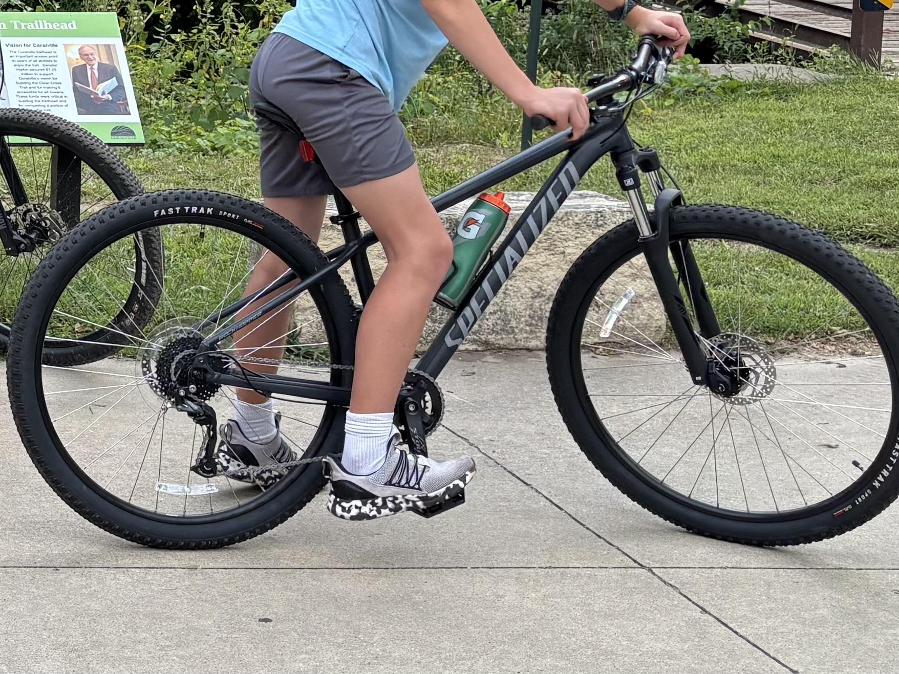 2024 Specialized Sp Rockh Base Silver, gray or bare metal