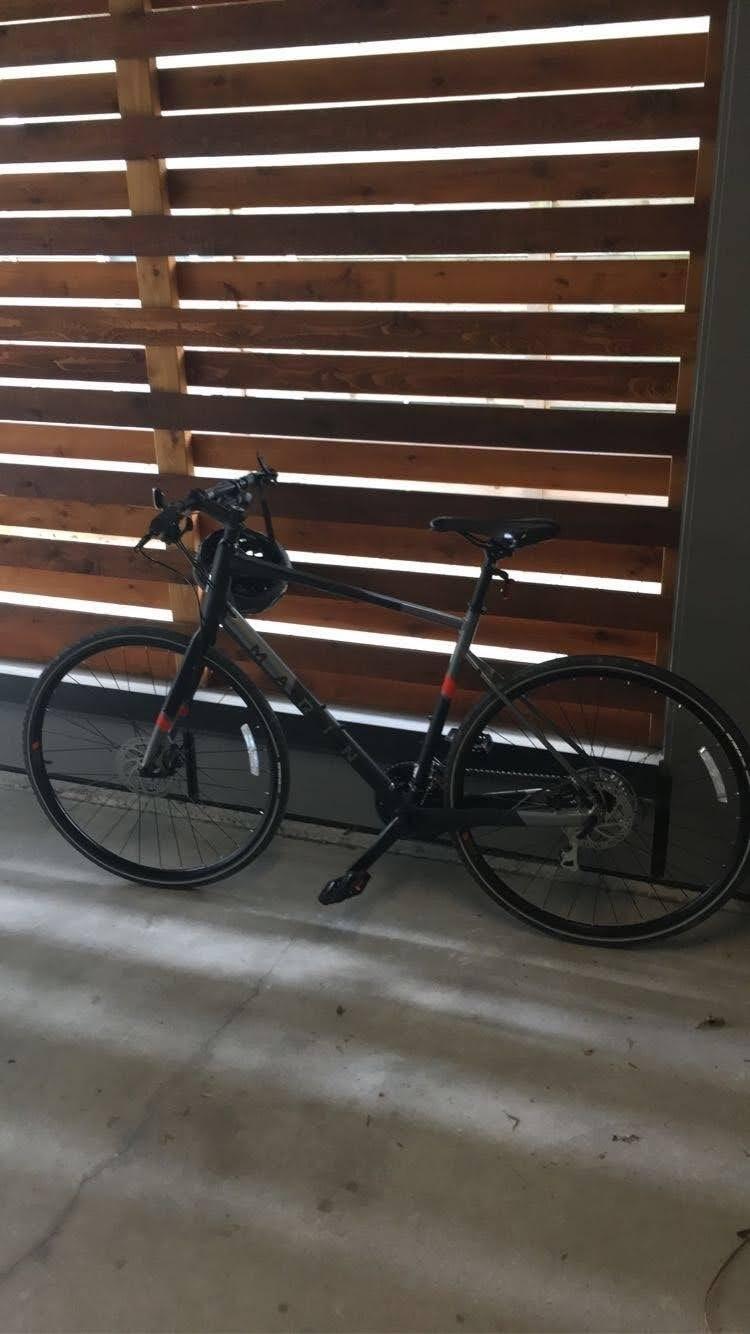 2021 Marin Bikes 700 Black