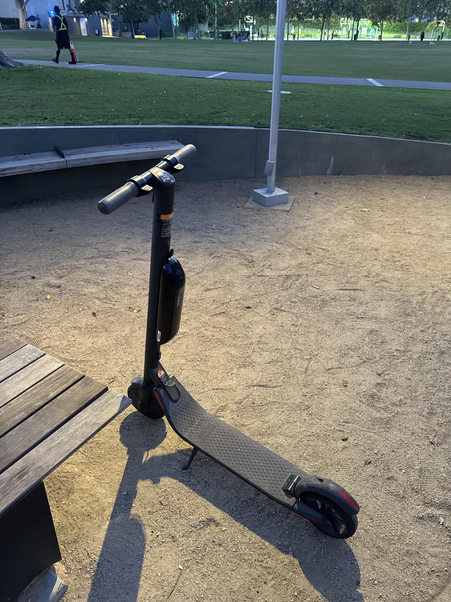 Segway Ninebot ES4 e-scooter Black