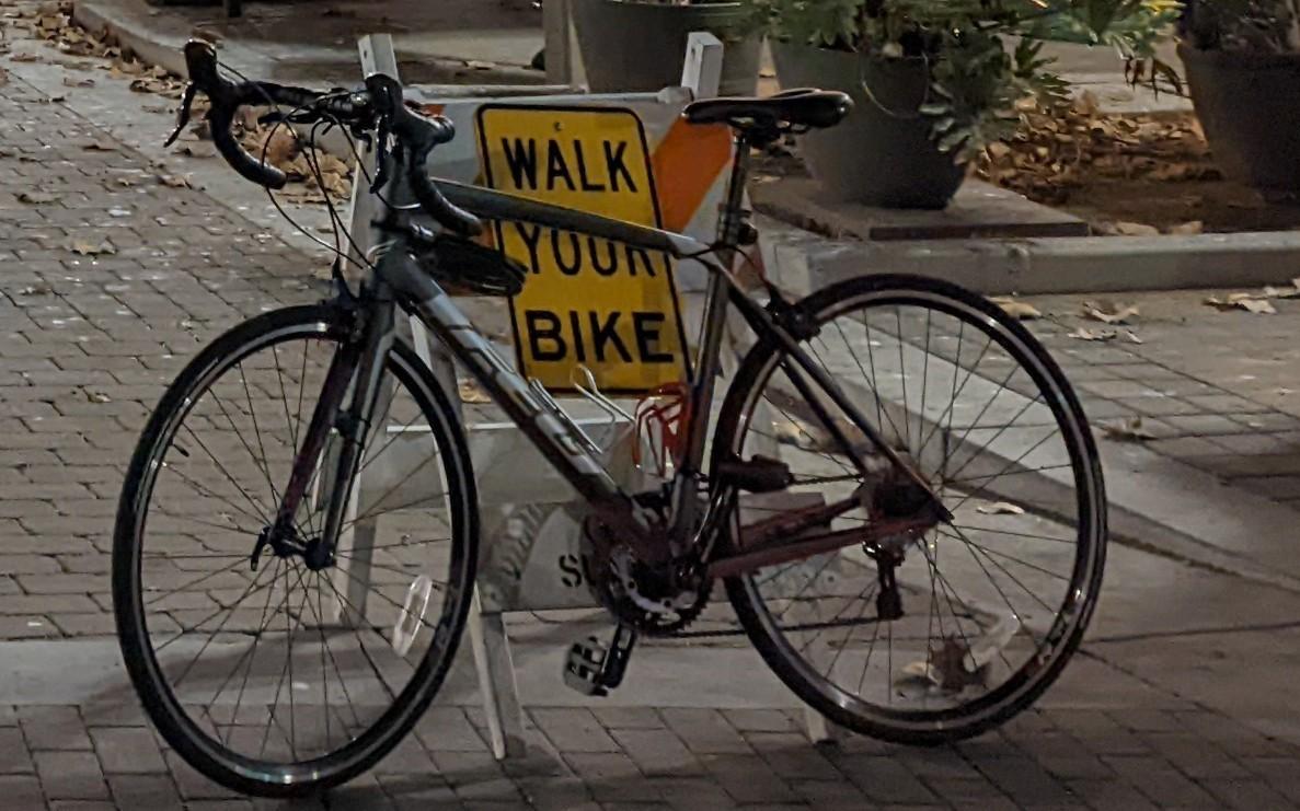 Felt Z95 Silver, gray or bare metal