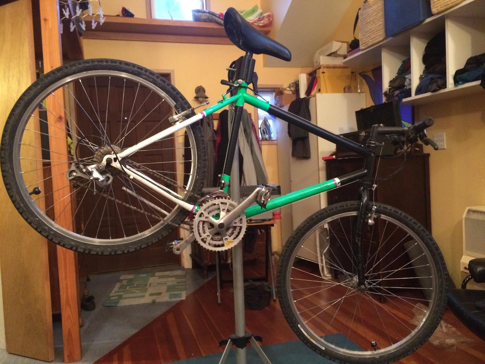 2015 SCOTT Green and Black