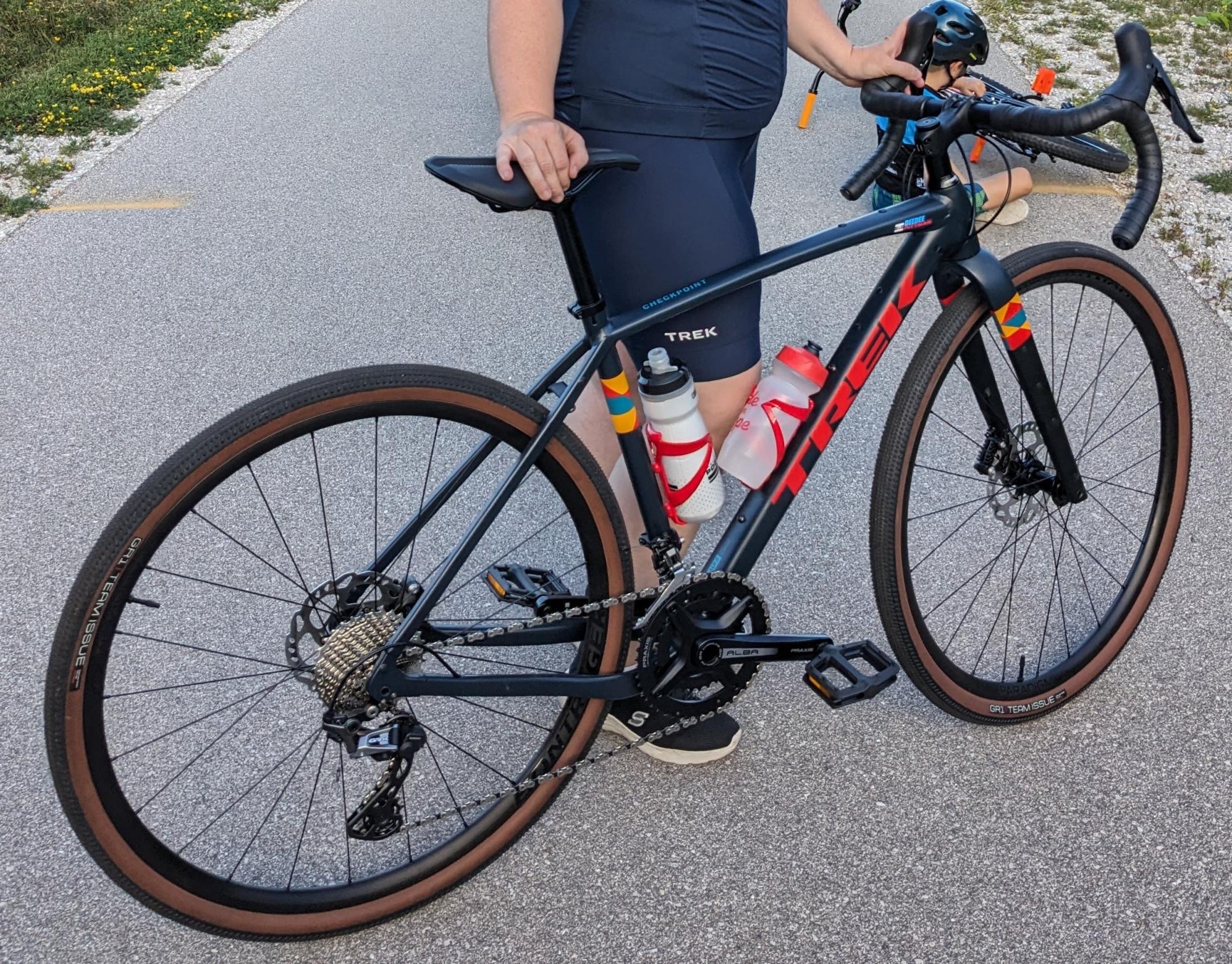 2023 Trek Checlpoint ALR Blue and Red