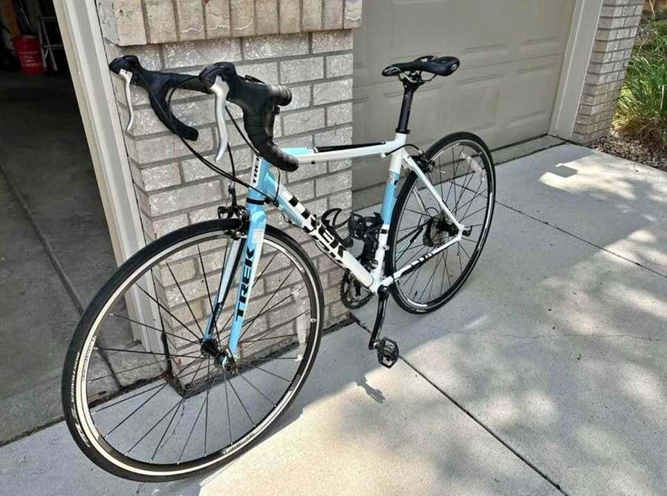 Trek Lexa SL White and Blue