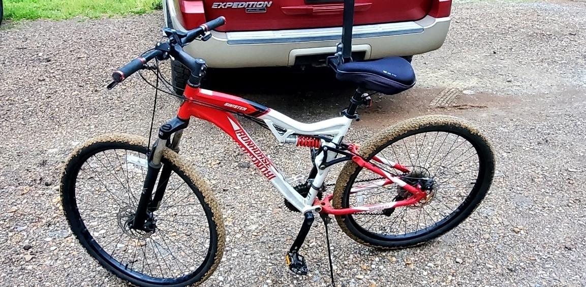 2013 Ironhorse Bicycles Sinister 6.3 Red and White