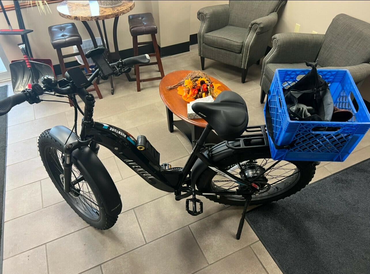 2023 Aventón Aventure 2 Black