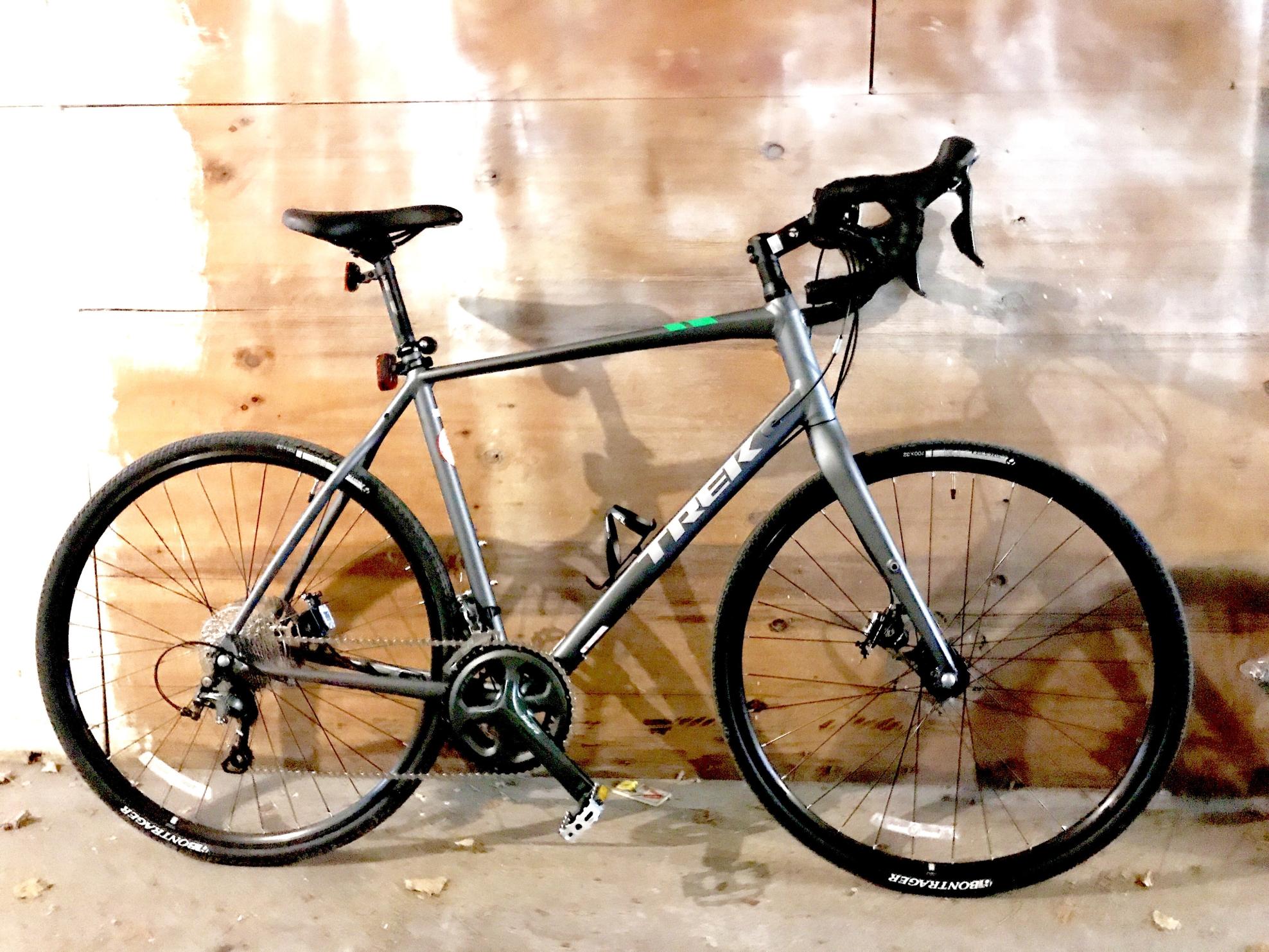 2017 Trek Crossrip 2 Silver, gray or bare metal