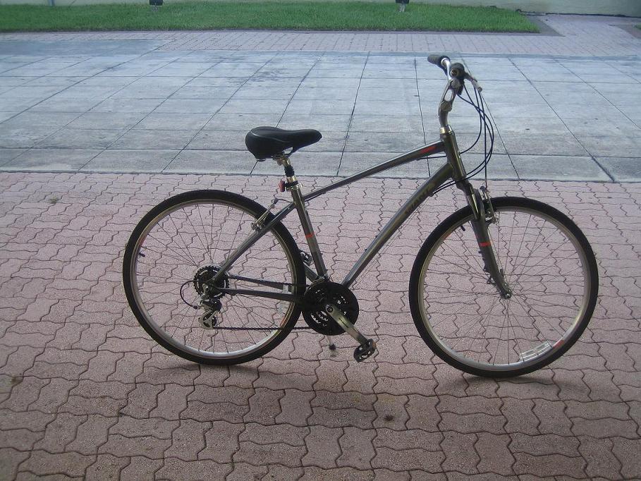 2008 Giant Cypress  Black
