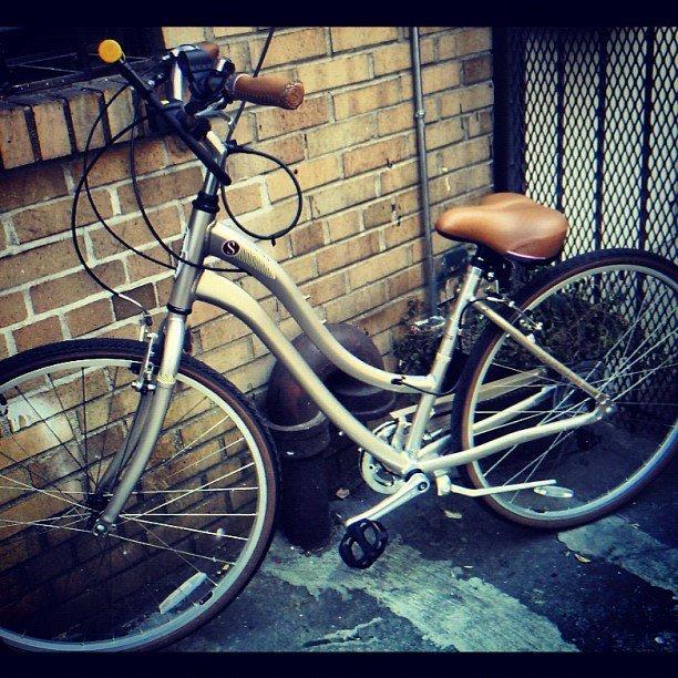 2012 Schwinn Voyager 7  Black