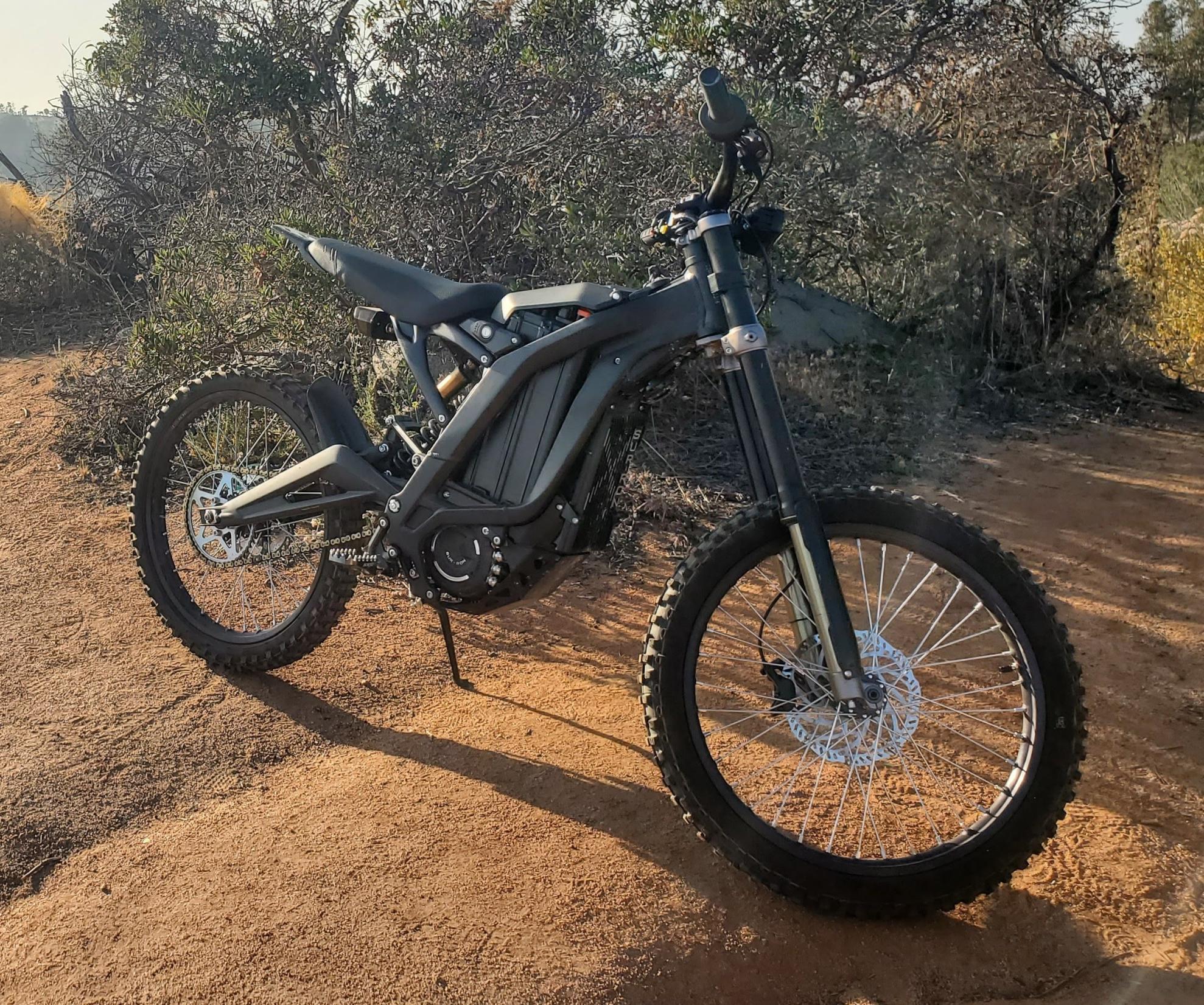 2022 Surron Light Bee X Black