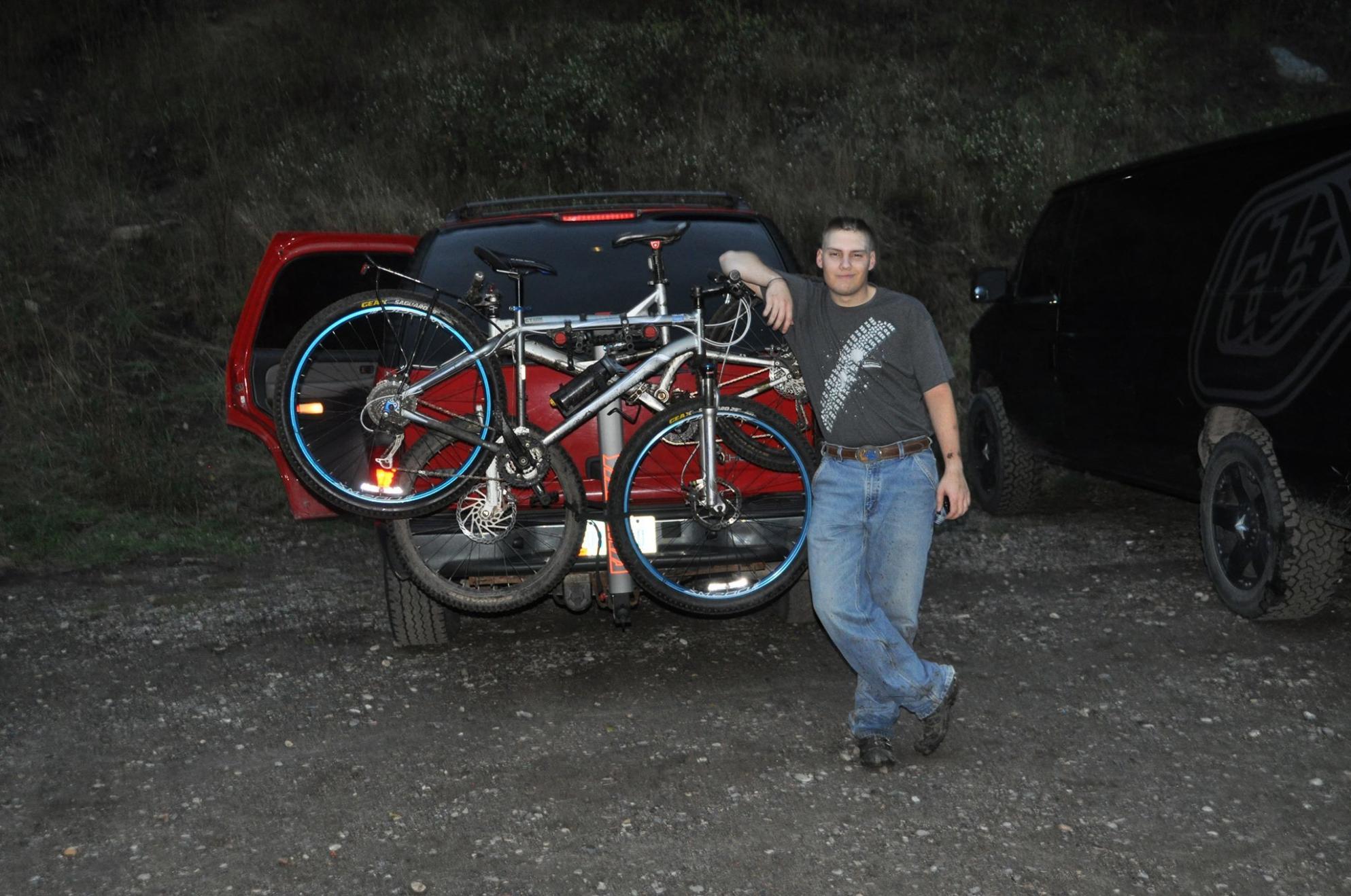 2011 Raleigh Talus 29 Spt Silver or Gray