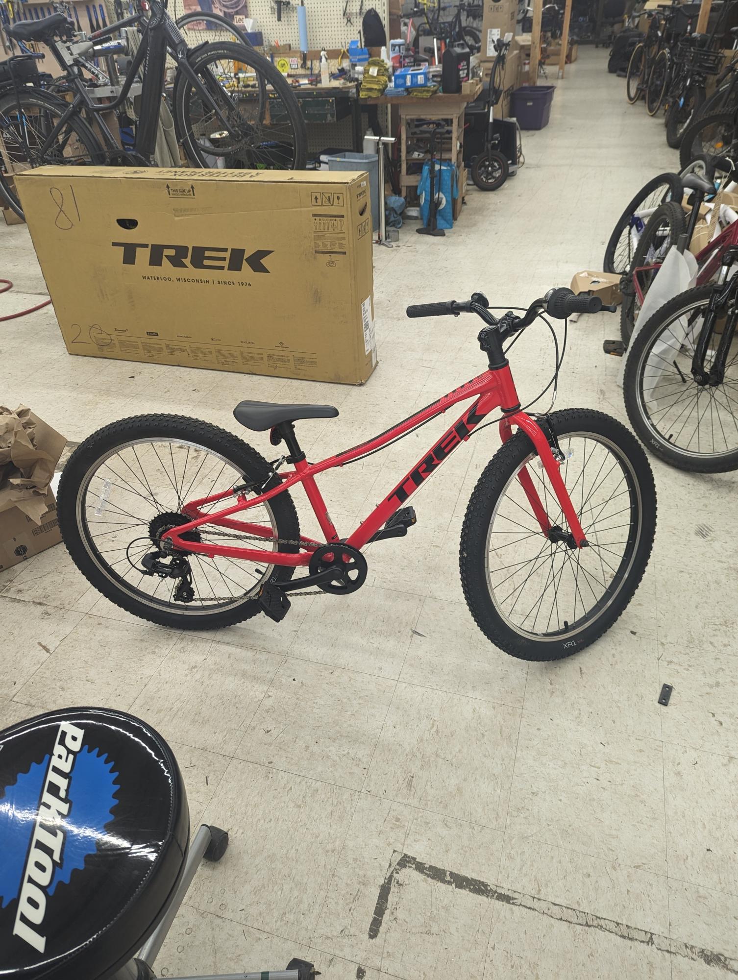 Trek Precaliber 8-Speed Red