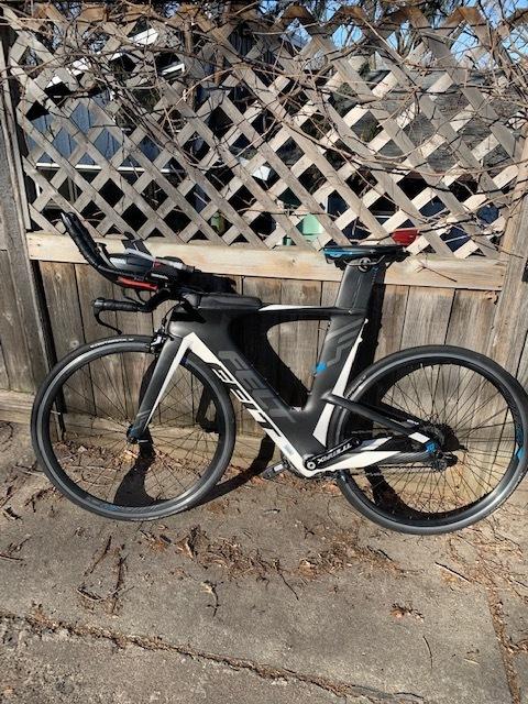 2016 Felt IA10 Black, Blue, and White