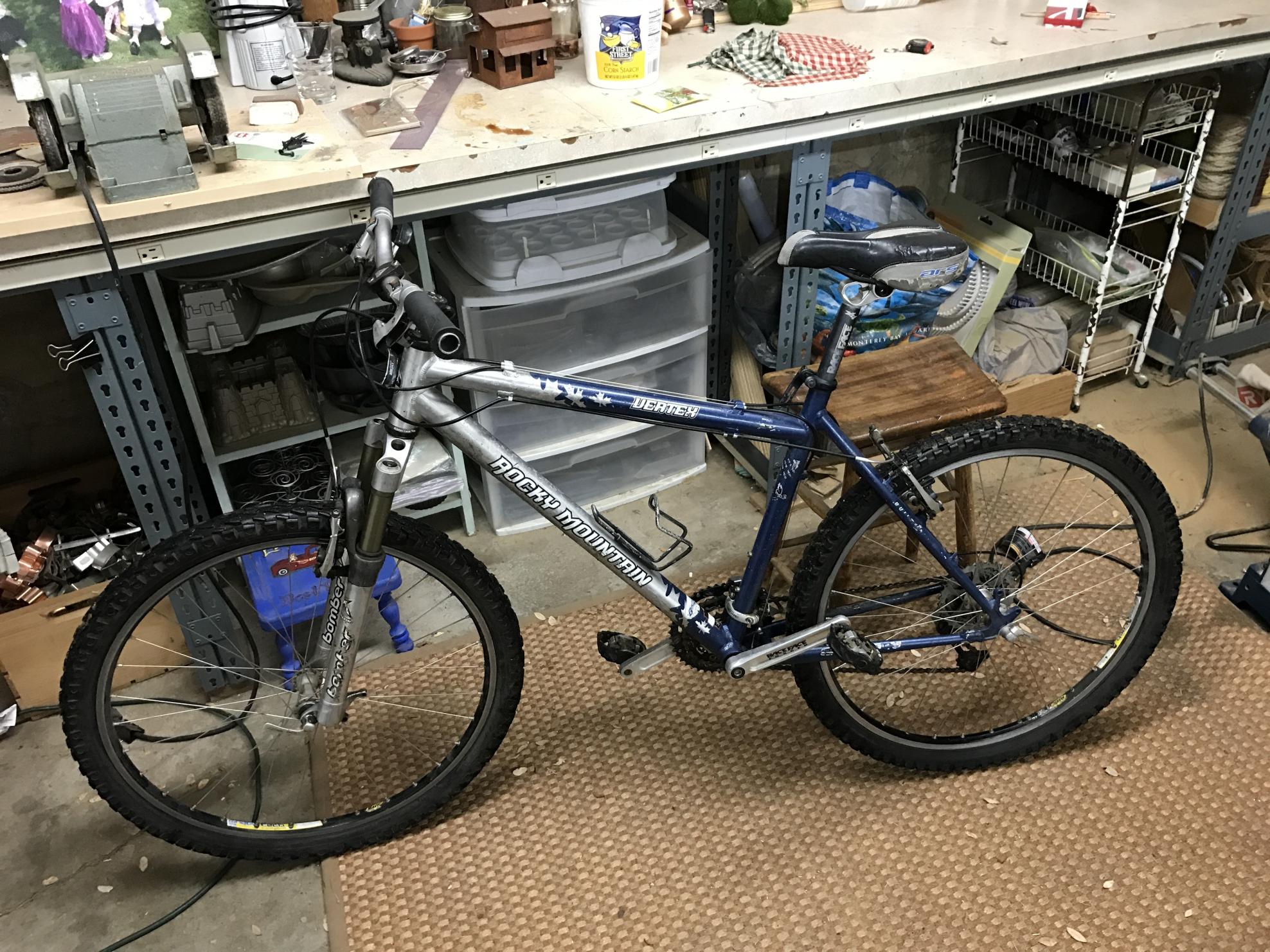 2001 Rocky Mountain Bicycles Vertex Silver or Gray and Blue