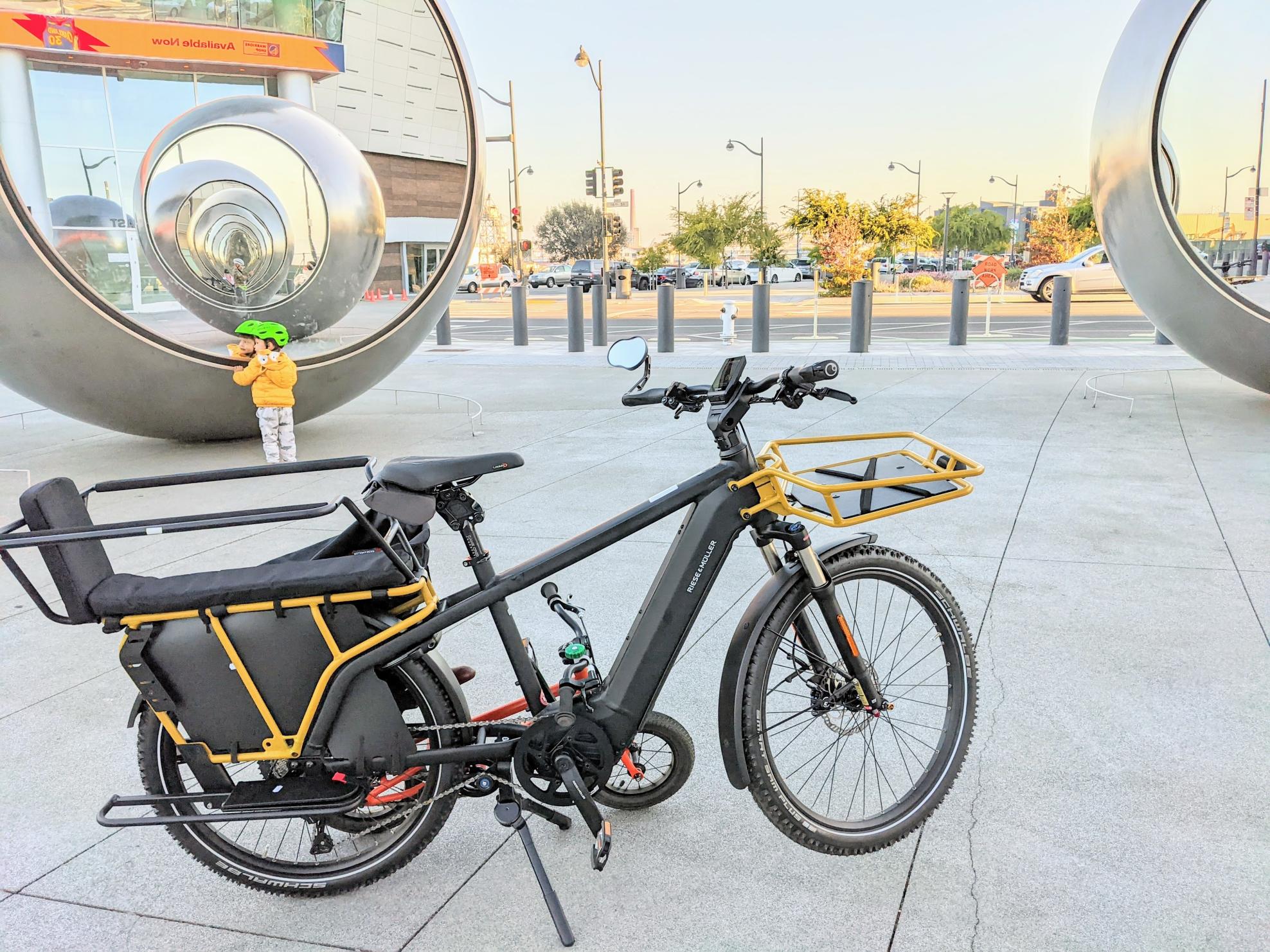 2020 Riese und Müller Multicharger cargo bike (rear storage) Black